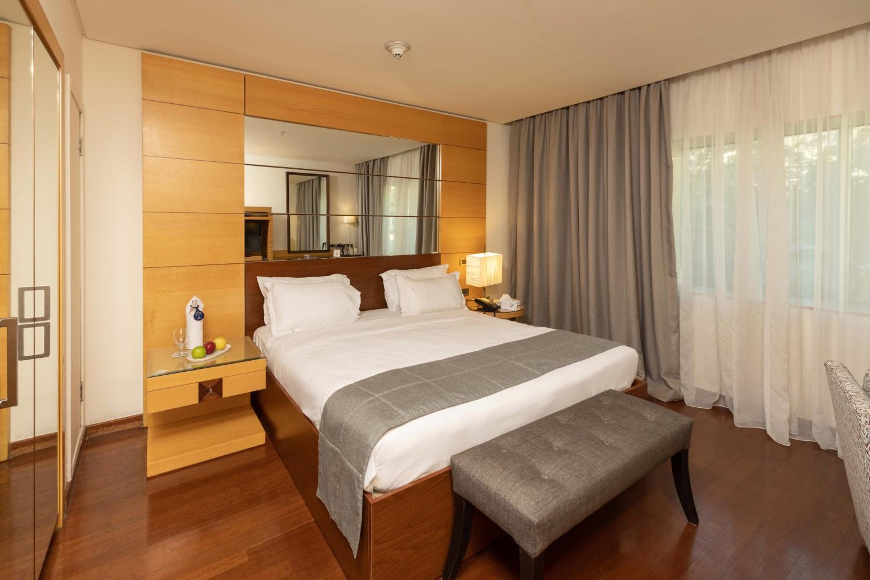 Standard Double Room - Photo 3