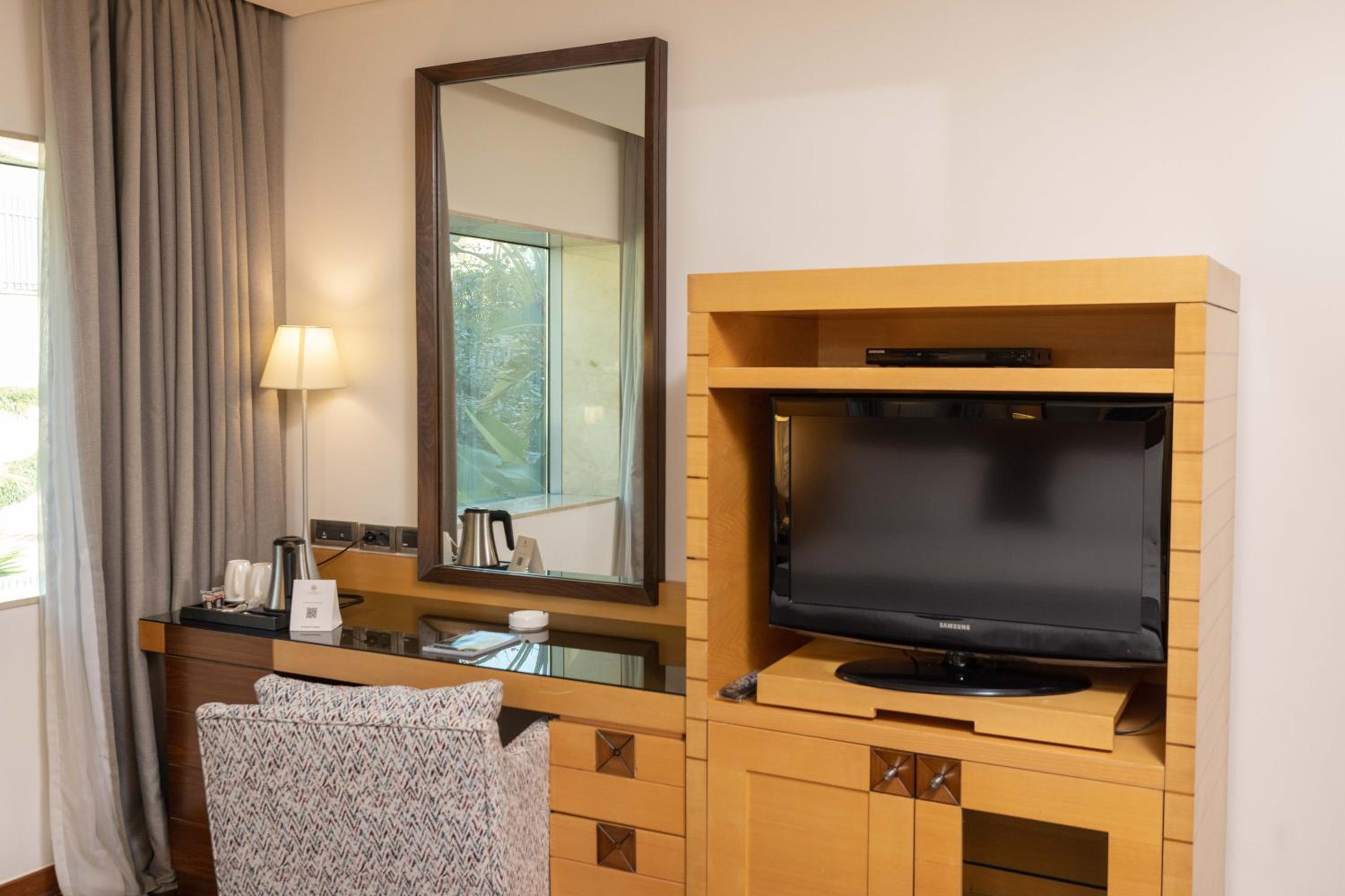 Standard Double Room - Photo 2