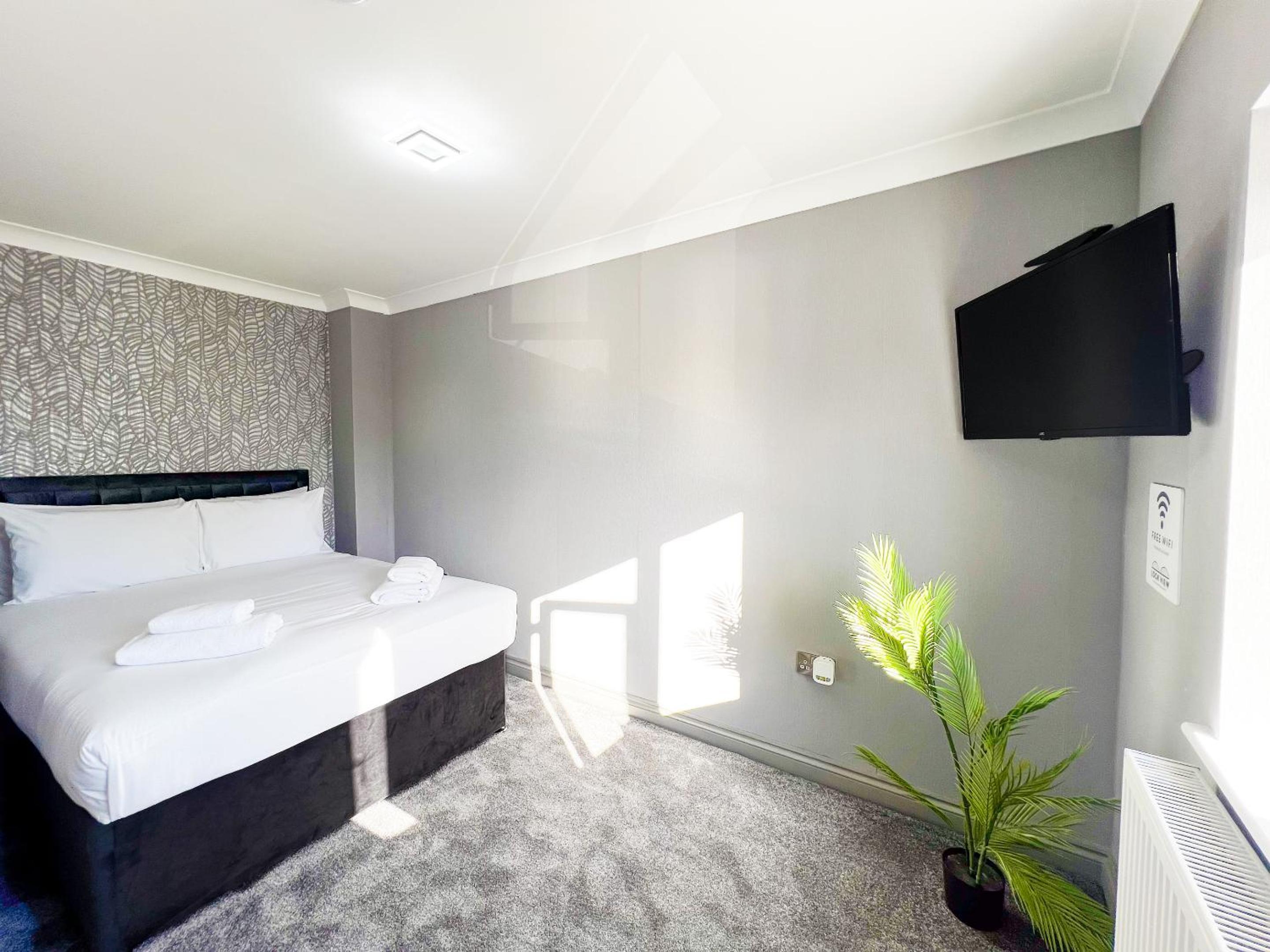 Two-Bedroom House photo 2