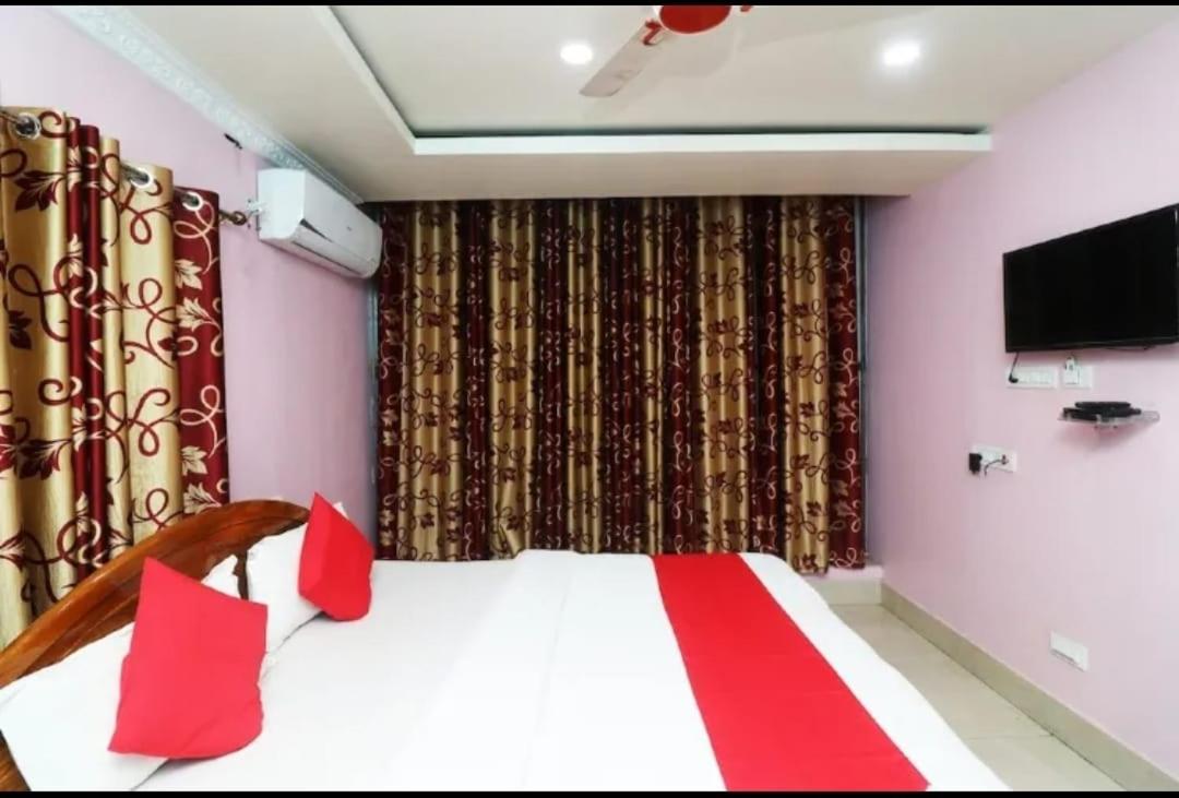 Large Double Room