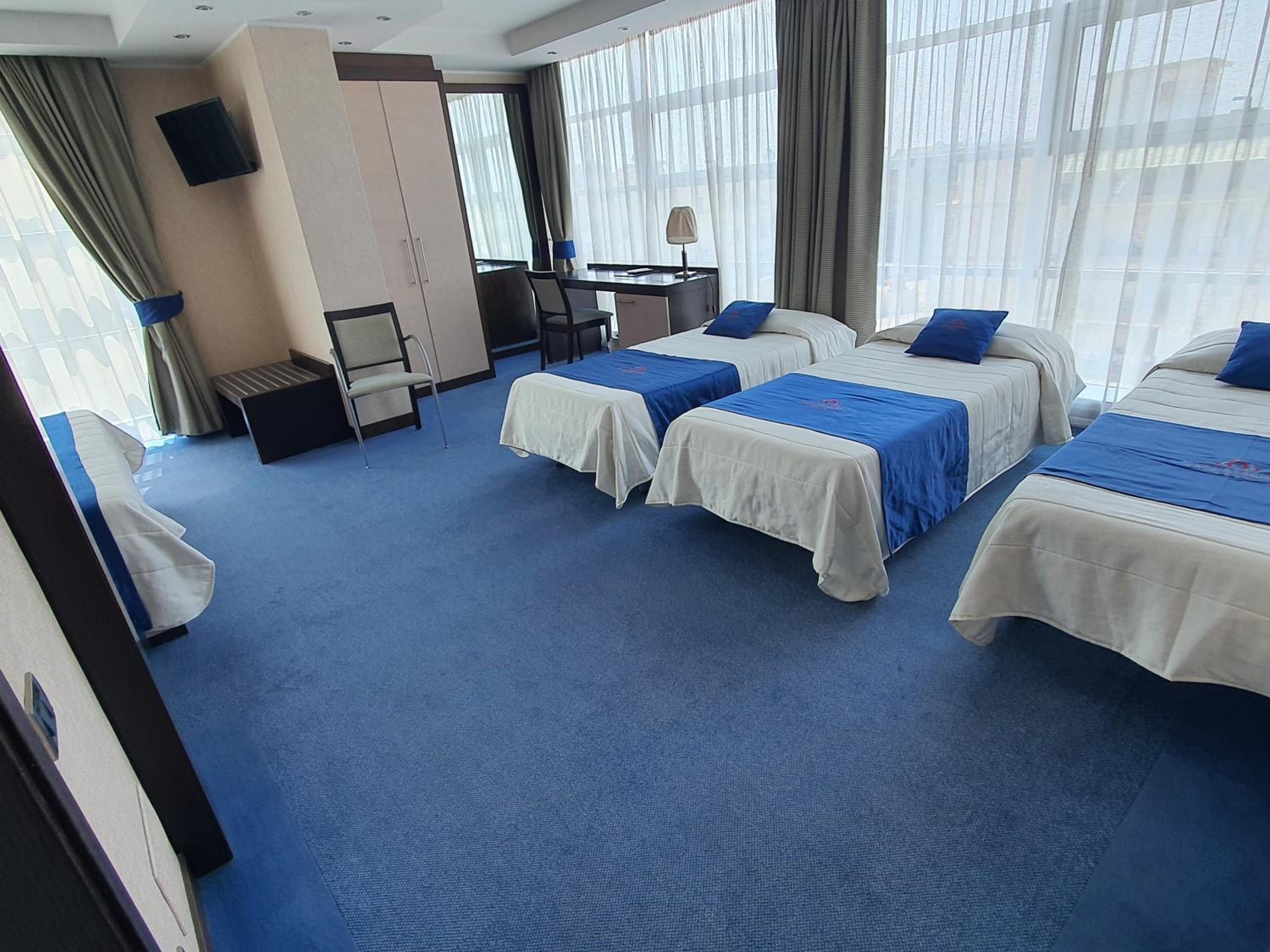 Deluxe Double Room - Photo 1