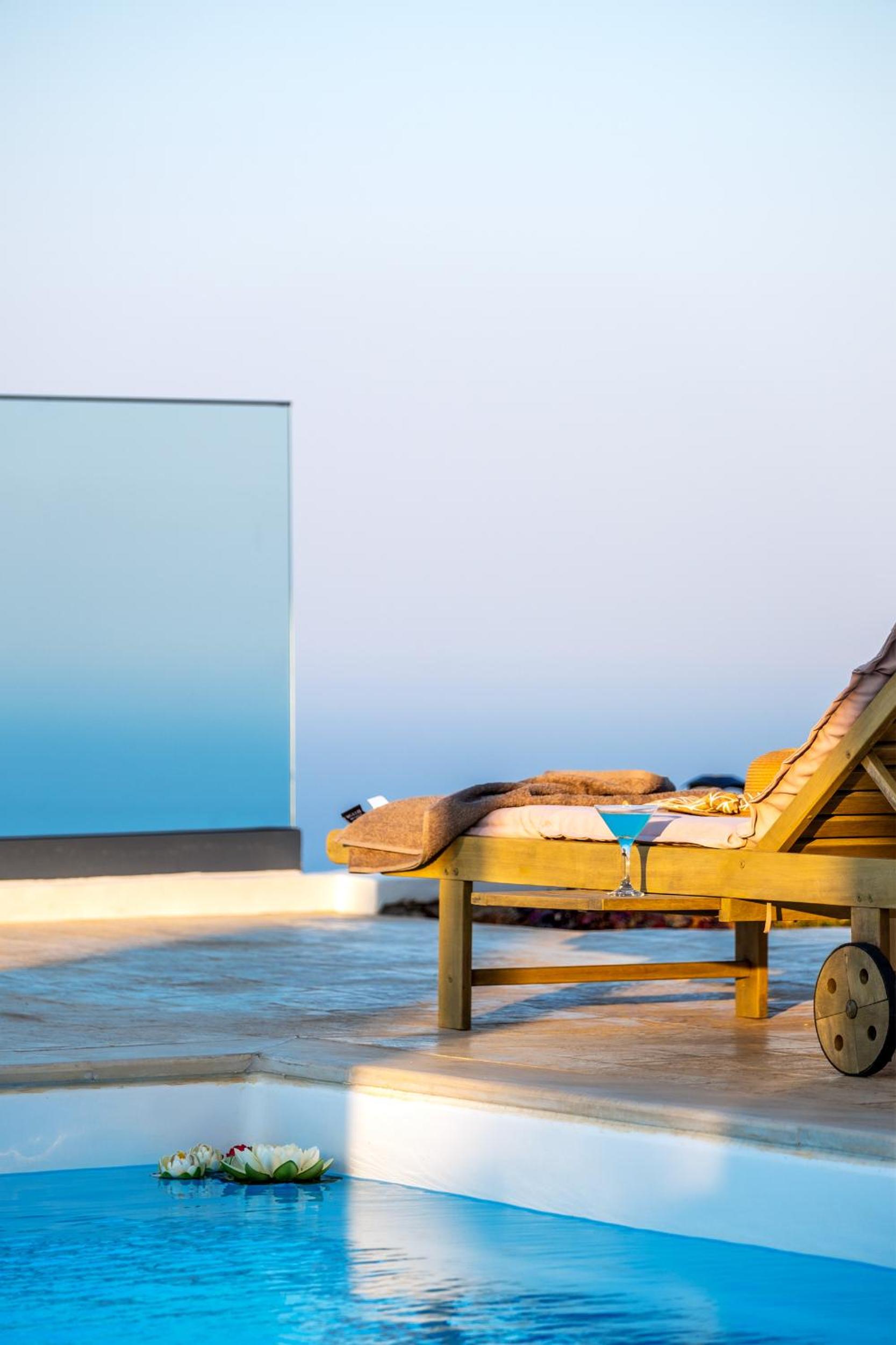 Villa with Sea View photo 3