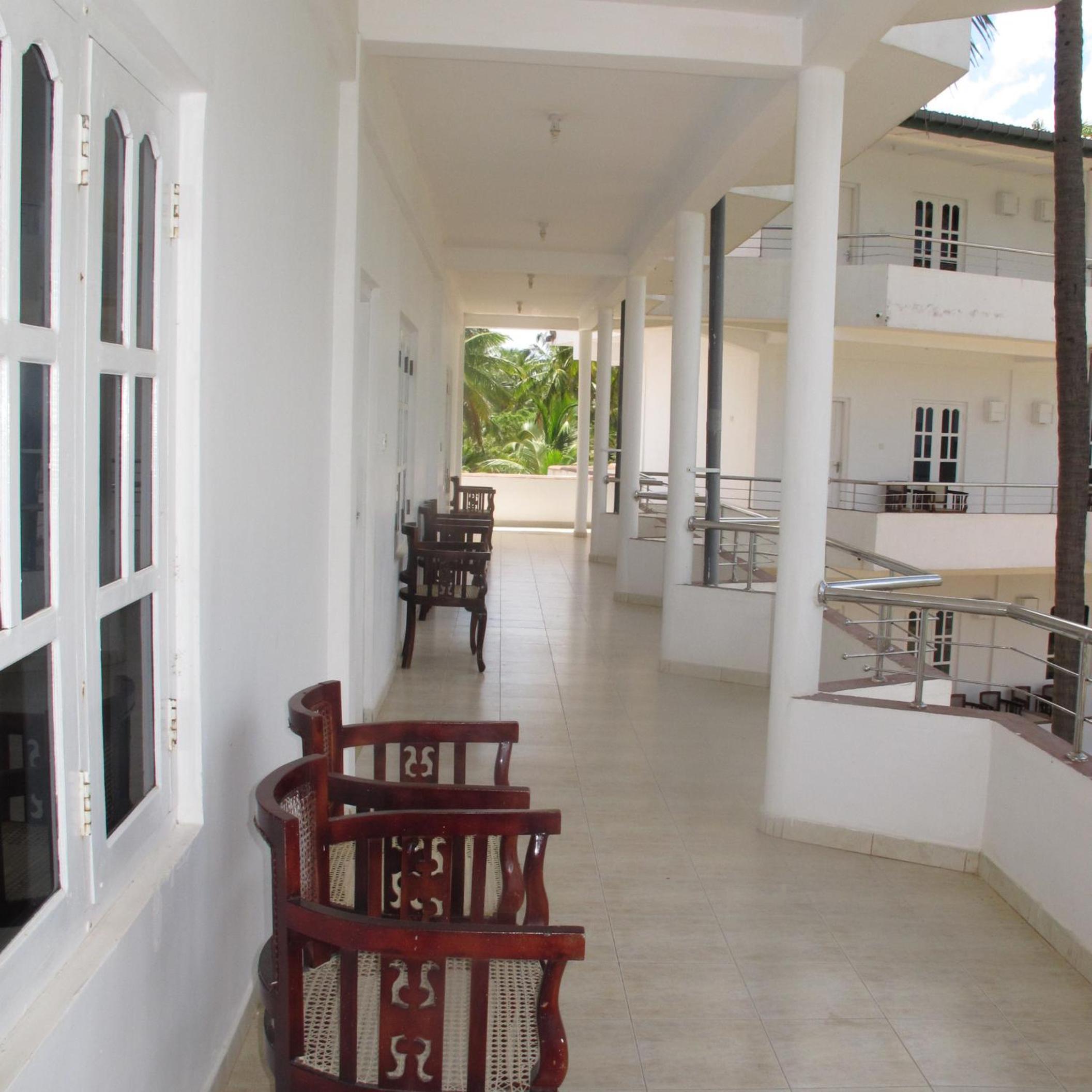 Standard Triple Room with Sea View photo 3