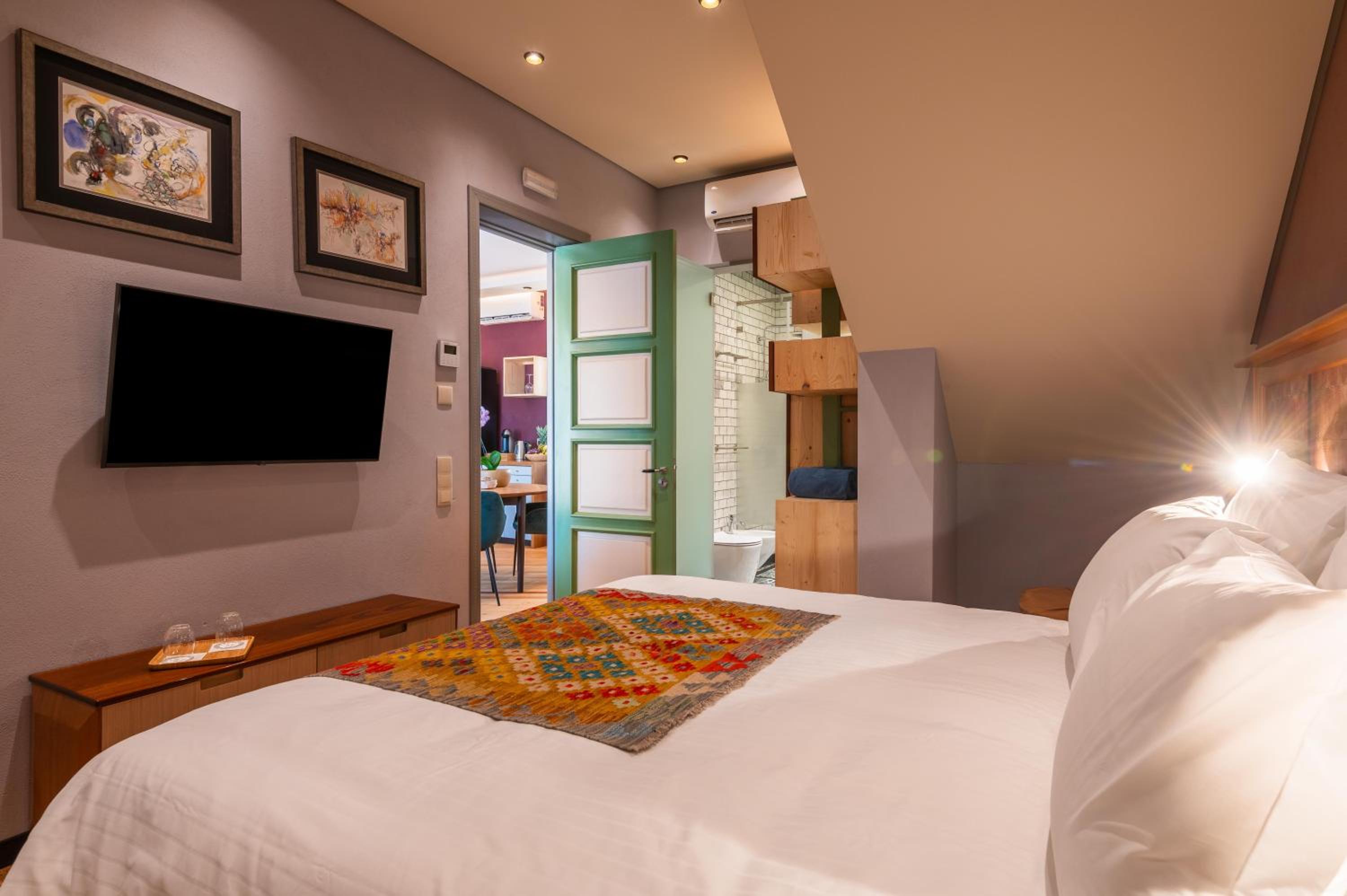 Deluxe Suite - Annex