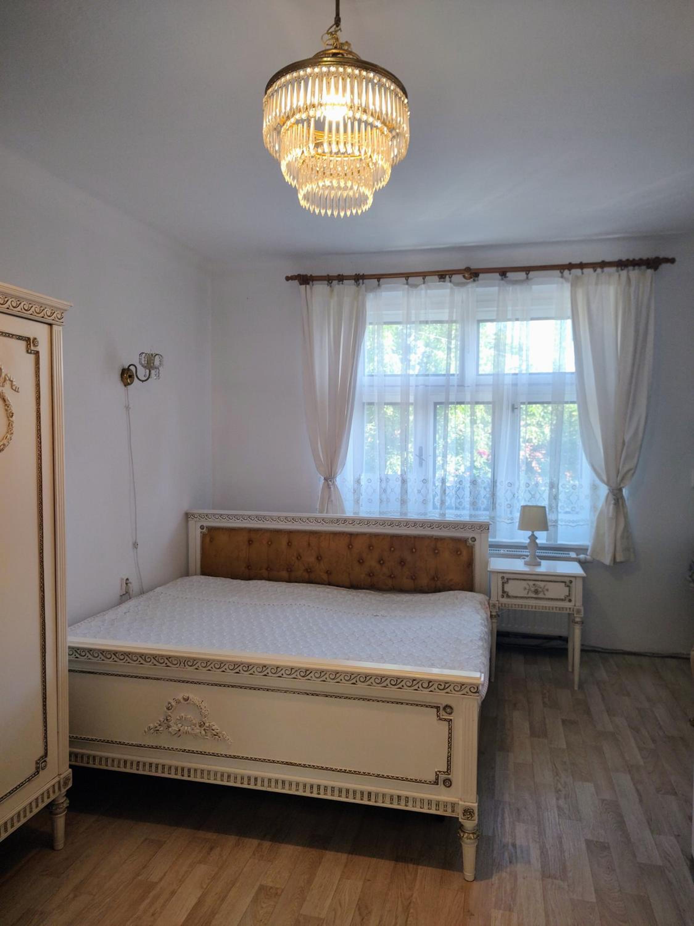 Double Room - Photo 13