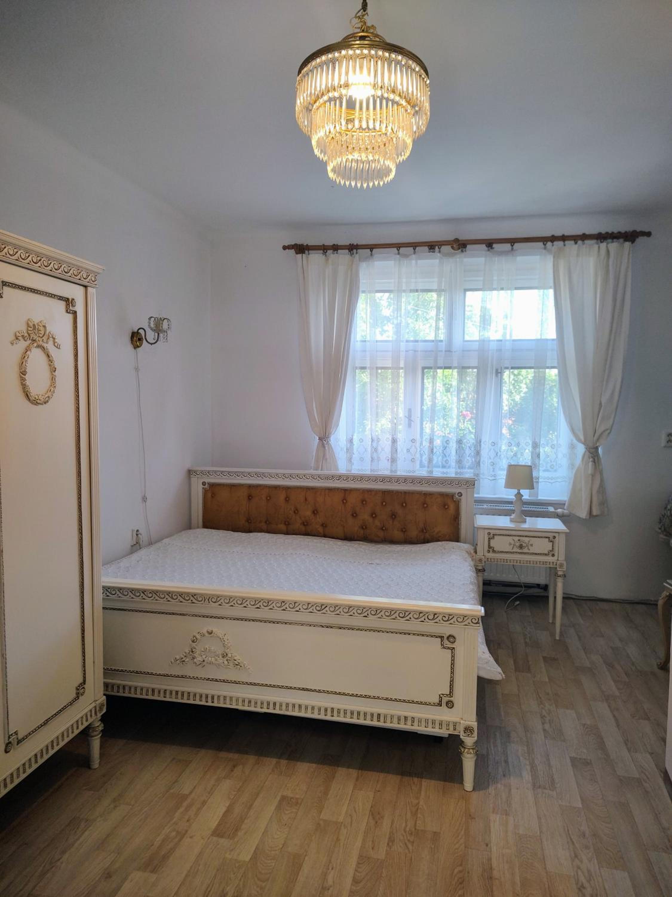 Double Room - Photo 28