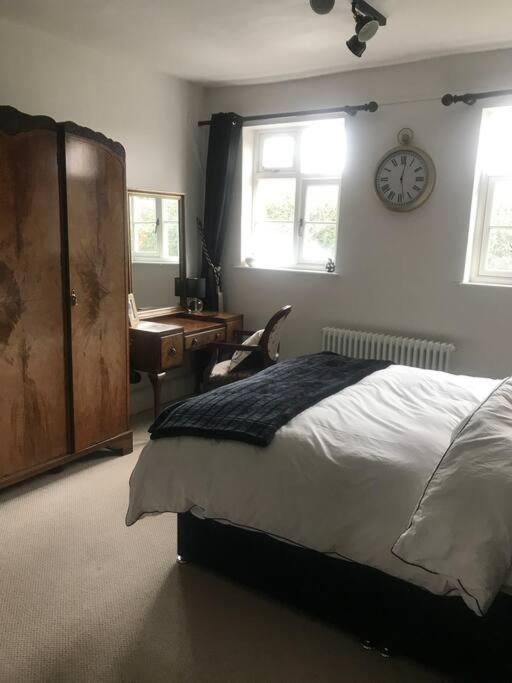 Two-Bedroom House photo 3