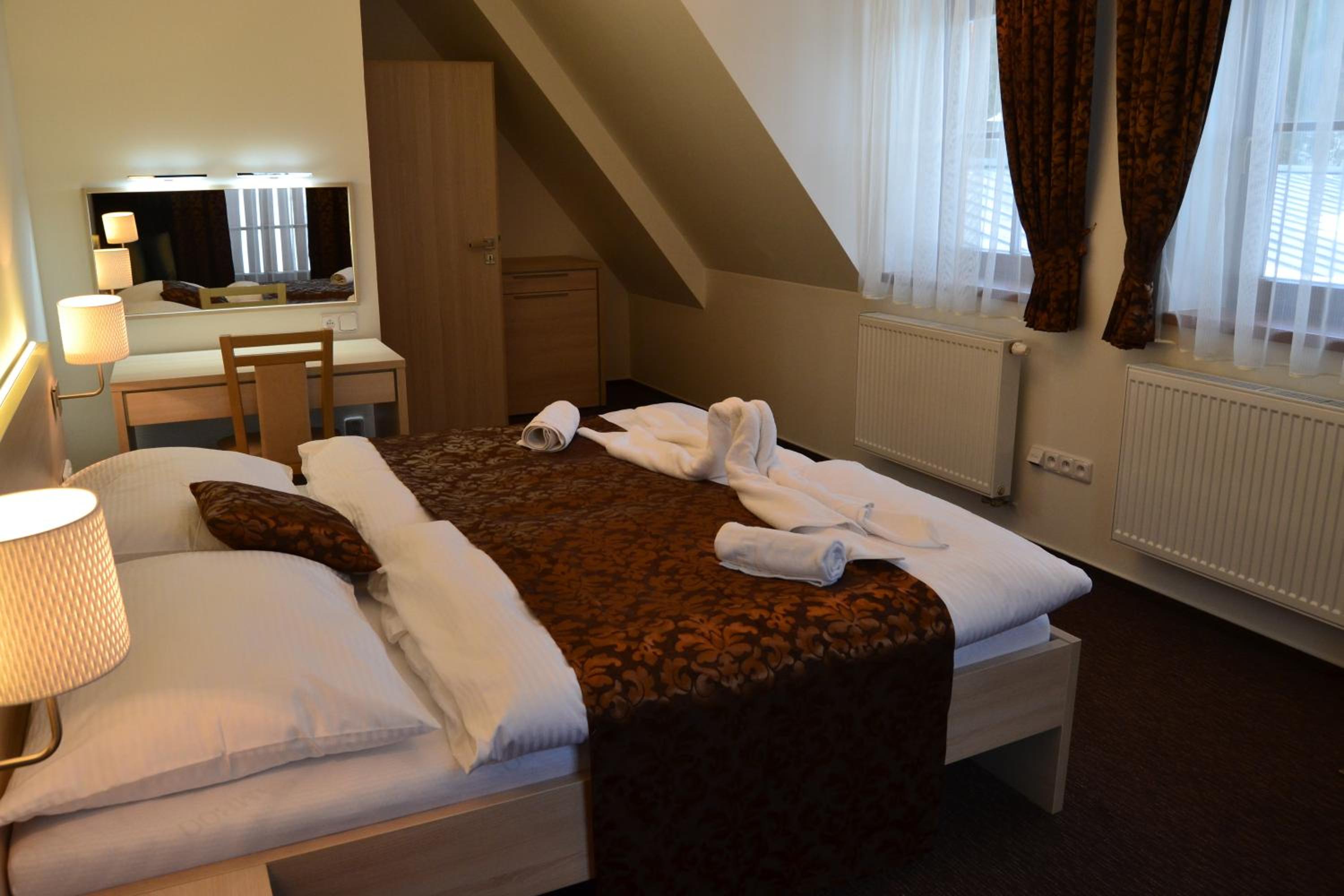 Deluxe Suite photo 1