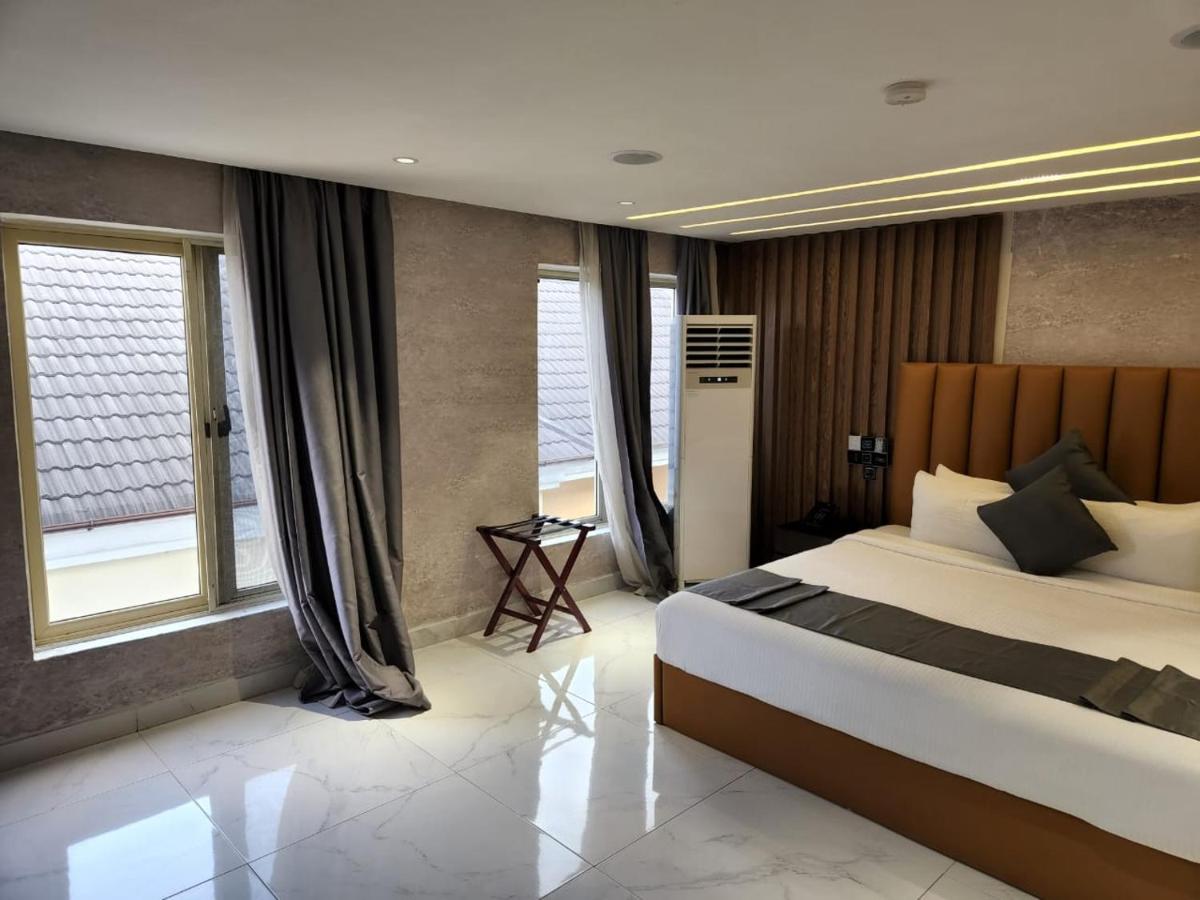 Superior Suite photo 1