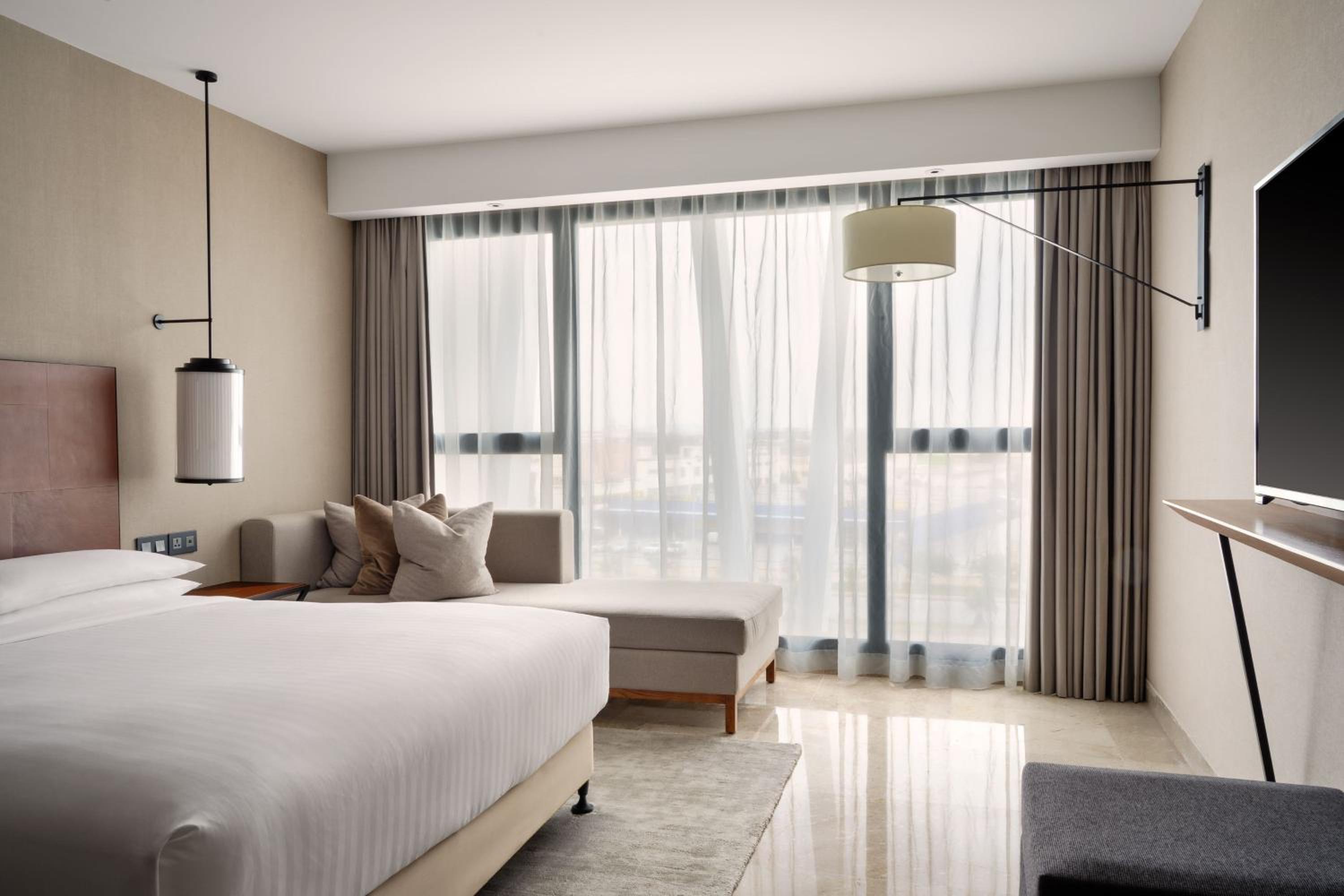 Superior King Room - Photo 1