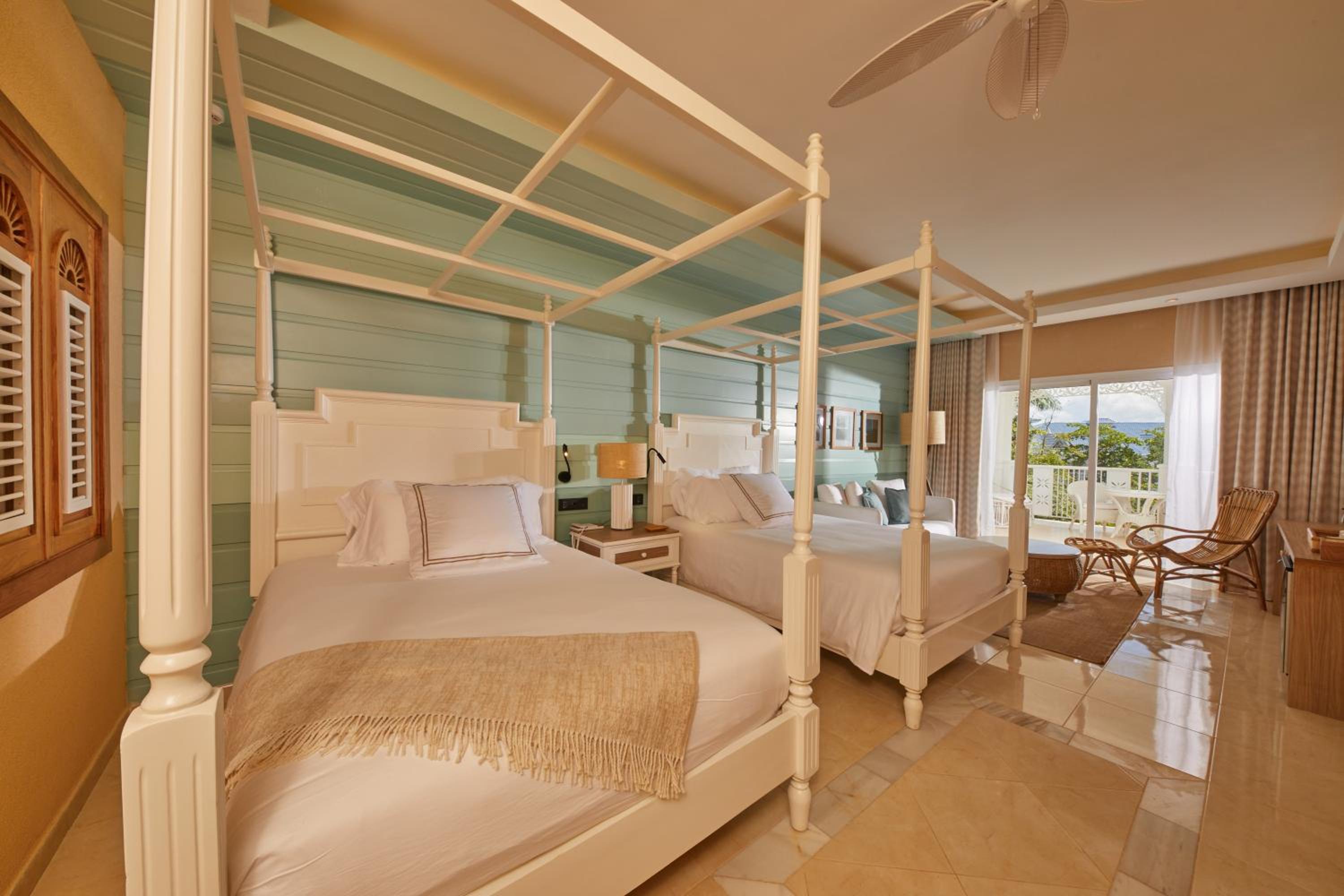 Junior Suite (1 Adult)