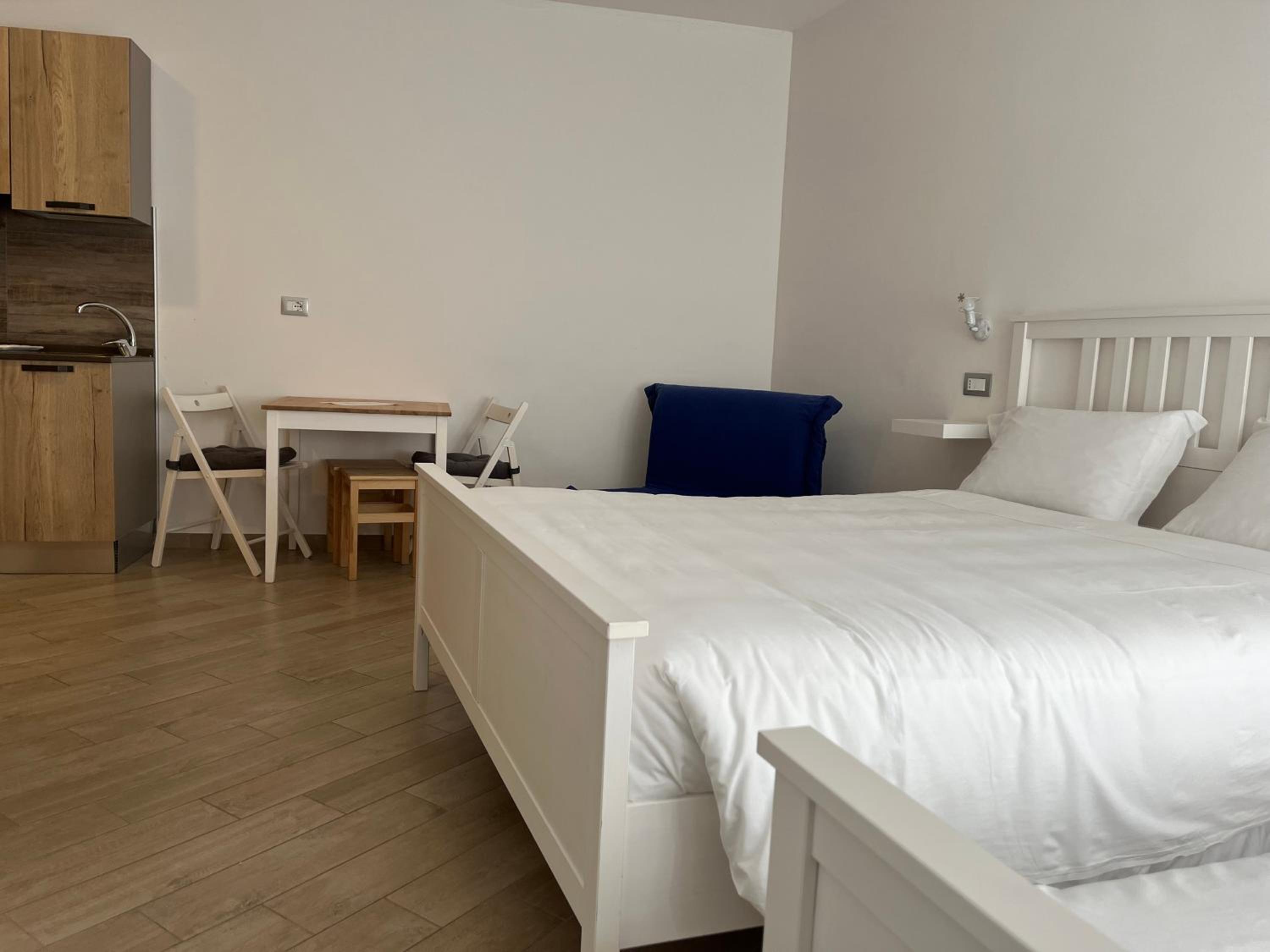 Large Double or Twin Room