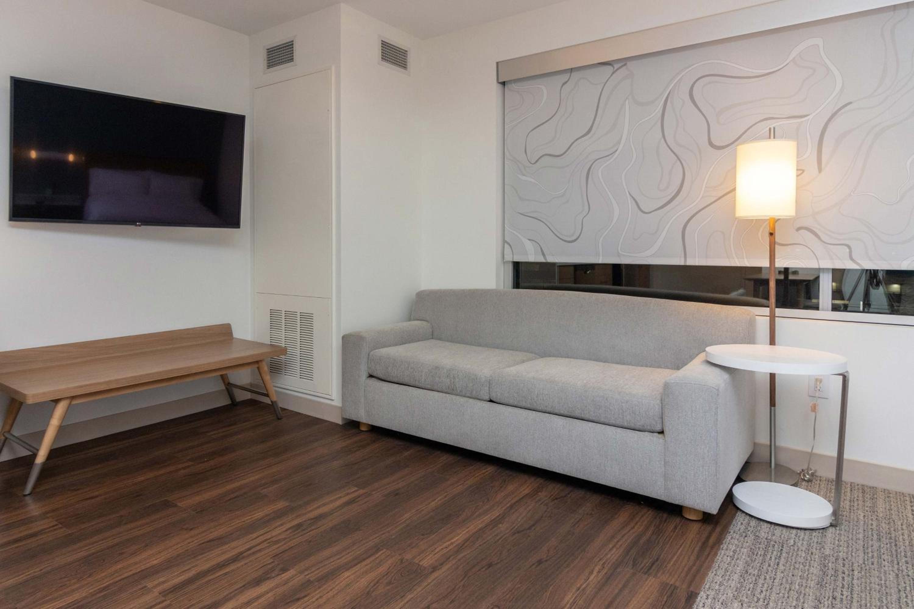 Studio, Two Queen Beds - Photo 1