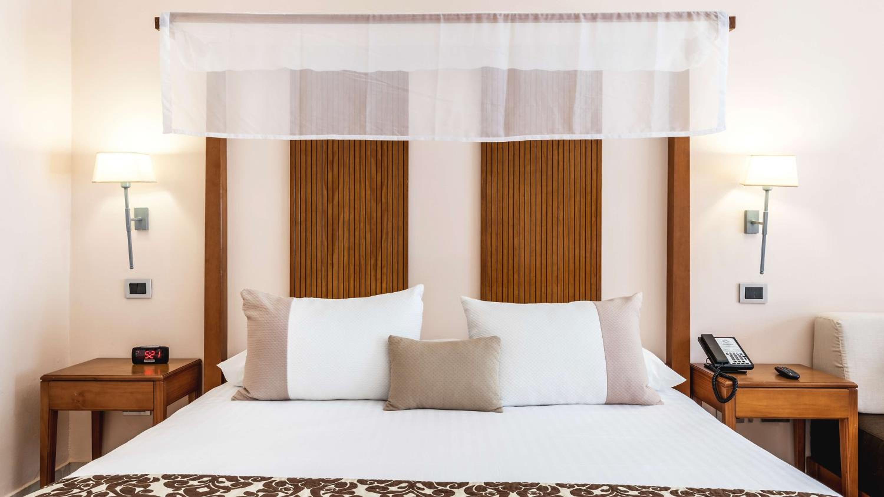 Superior Pool View Queen Beds