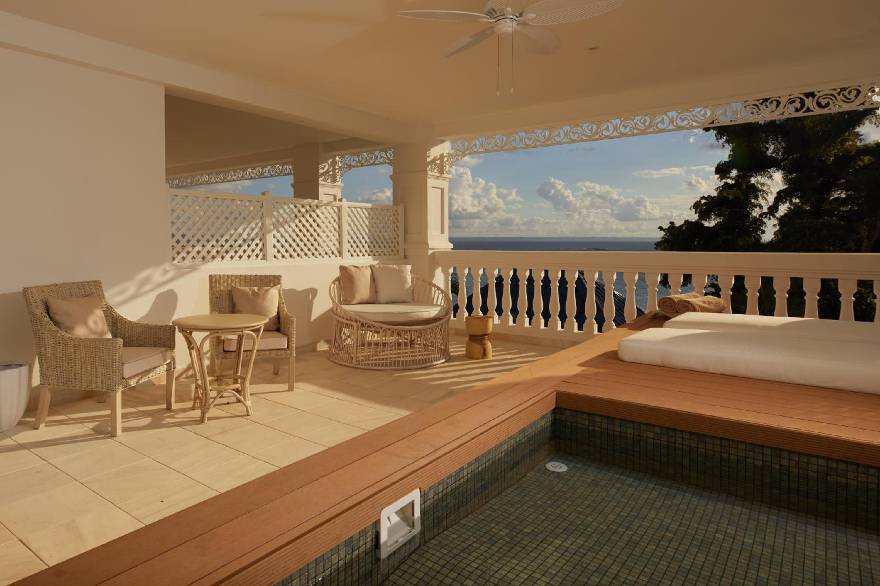 Family Junior Suite with Plunge Pool (2 Adults + 1 Child), photo 6