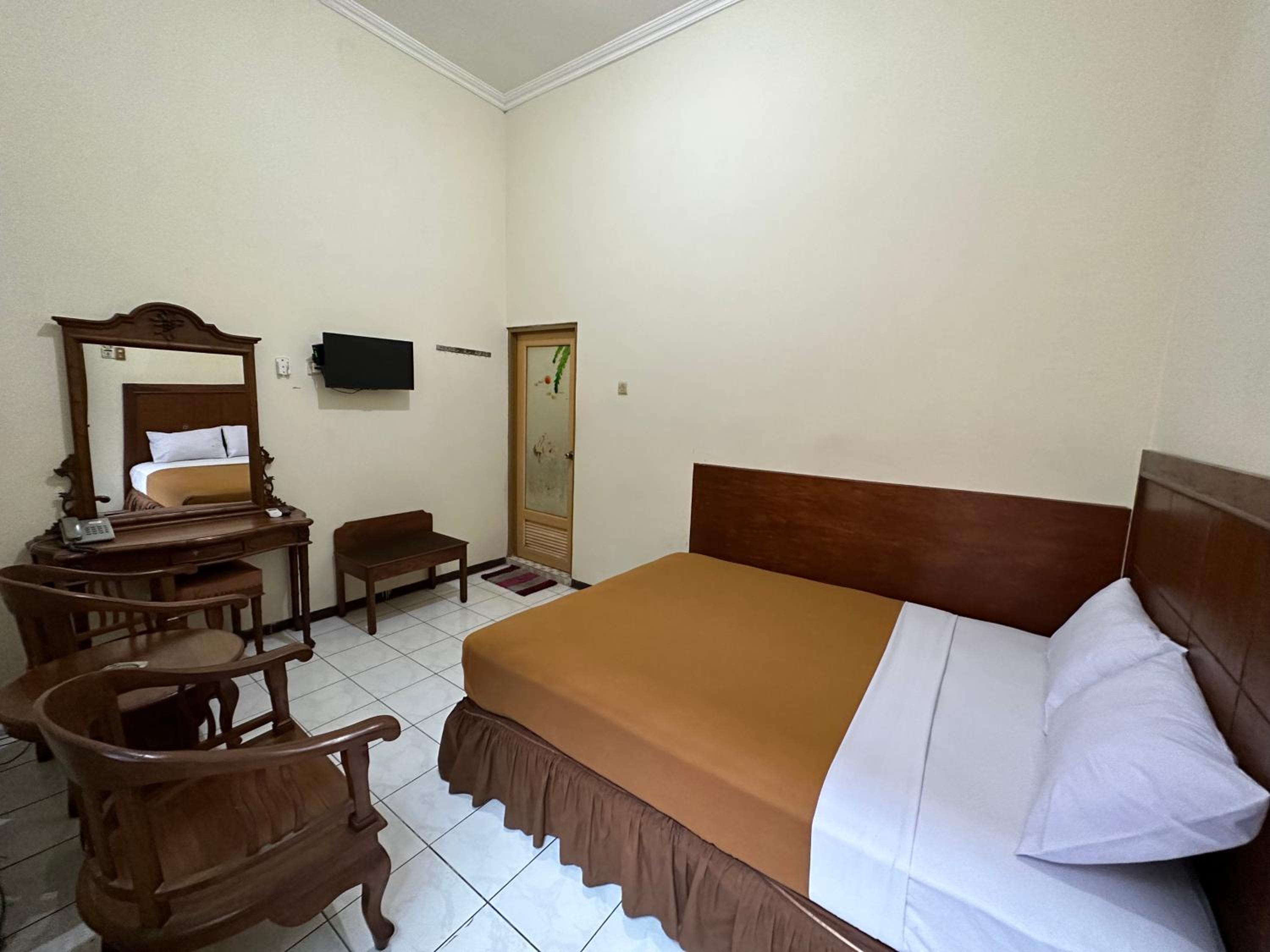 Superior Double or Twin Room photo 2