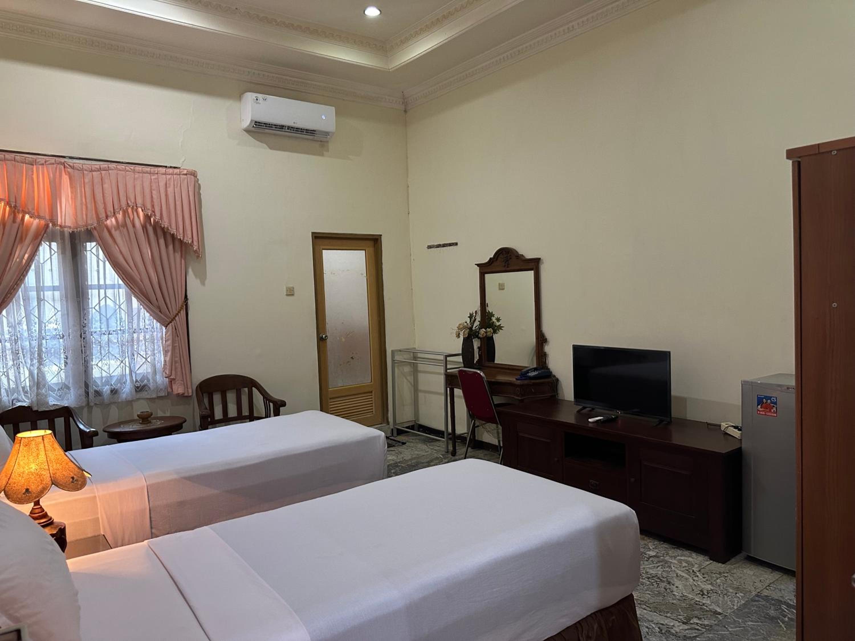 Executive Suite photo 1
