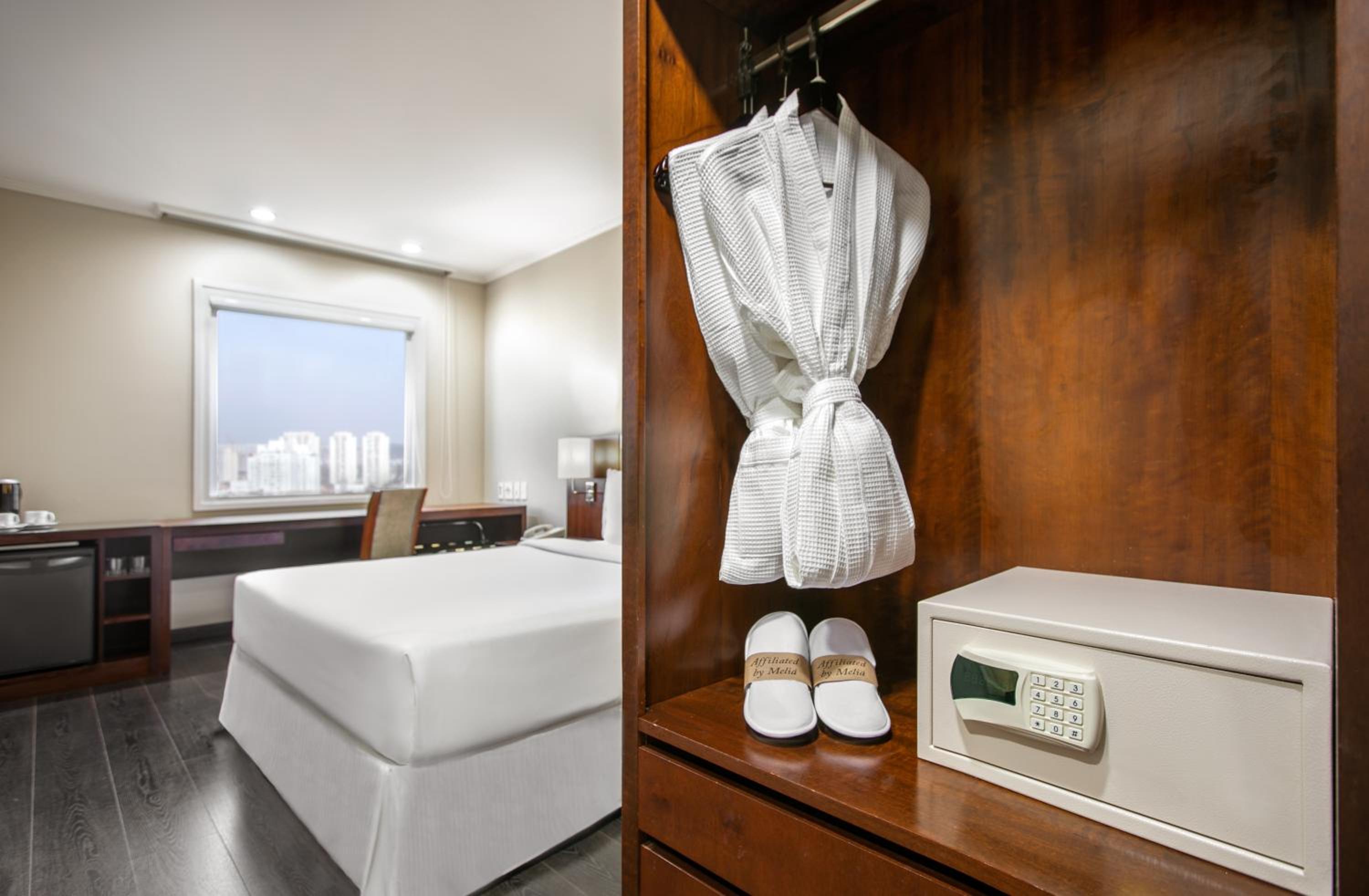 Premium Room Queen - Photo 1