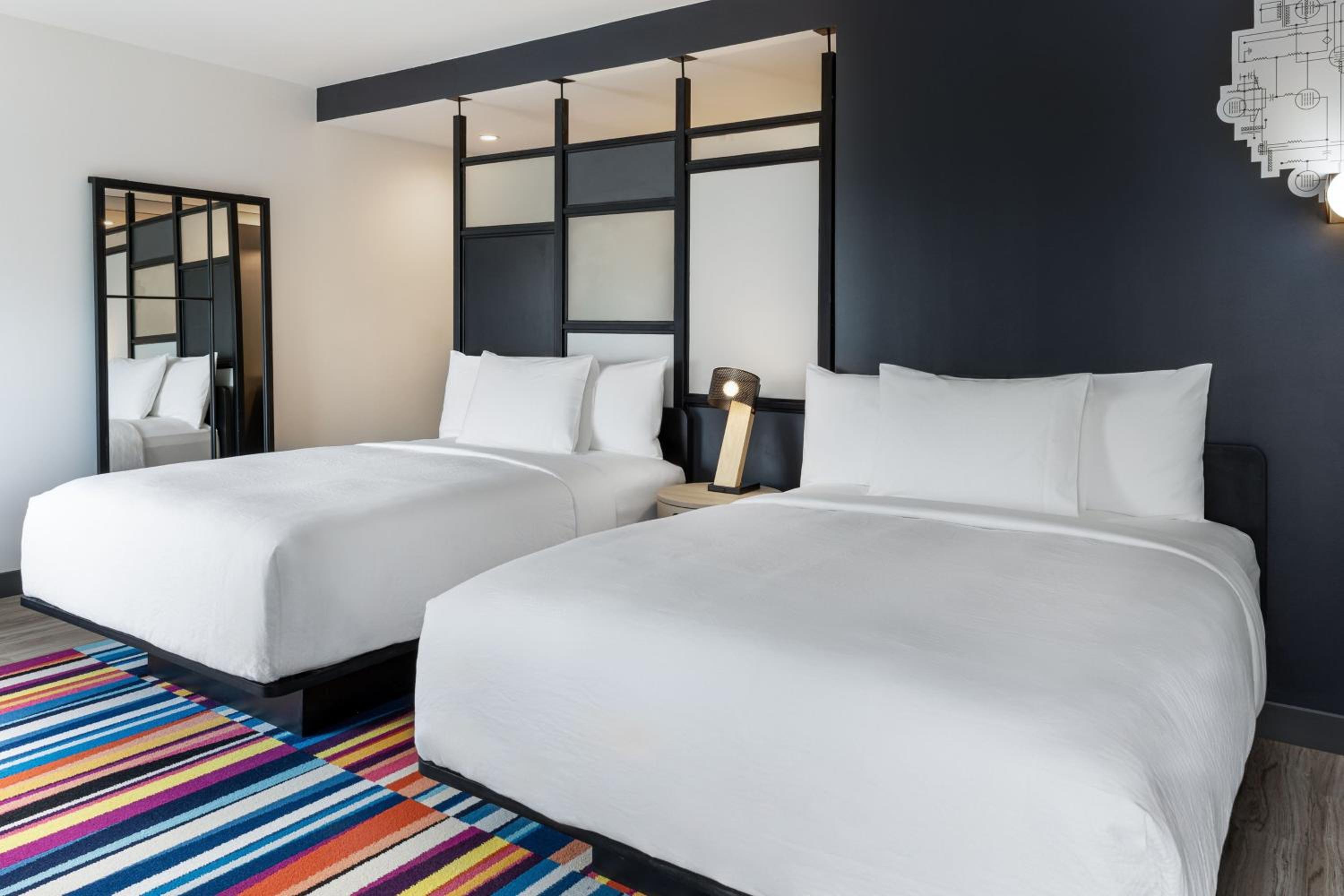 Queen Room with Two Queen Beds and City View - Photo 2