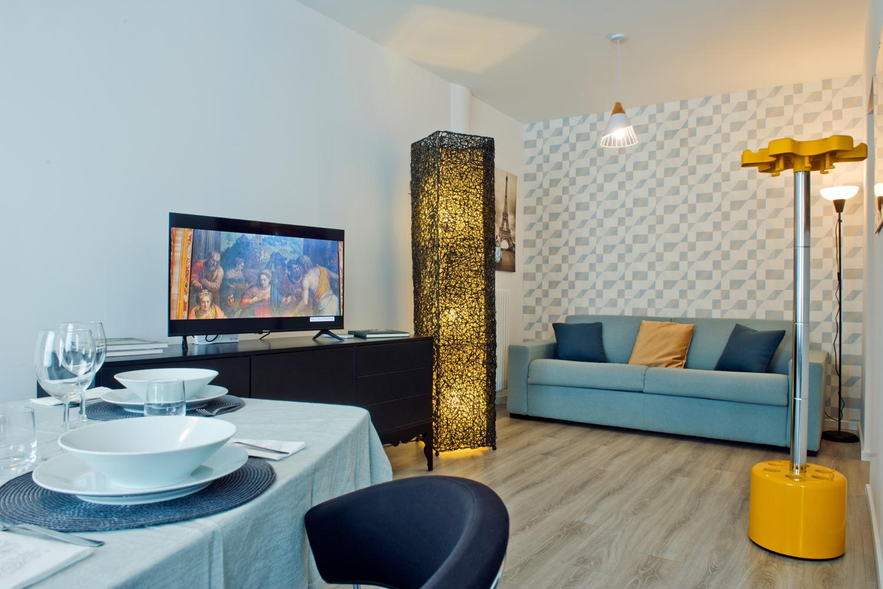 One-Bedroom Apartment