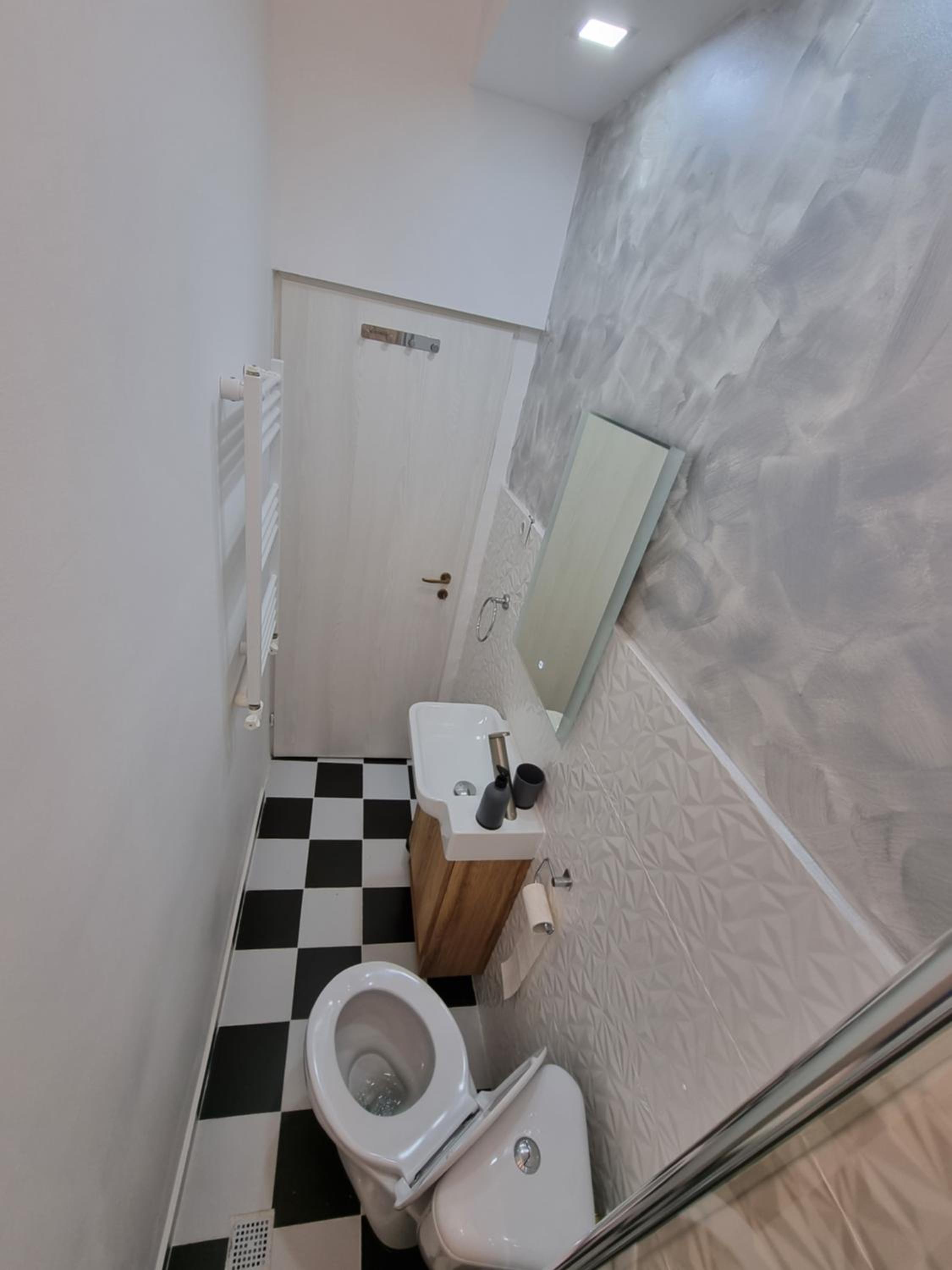 Double Room - Photo 2