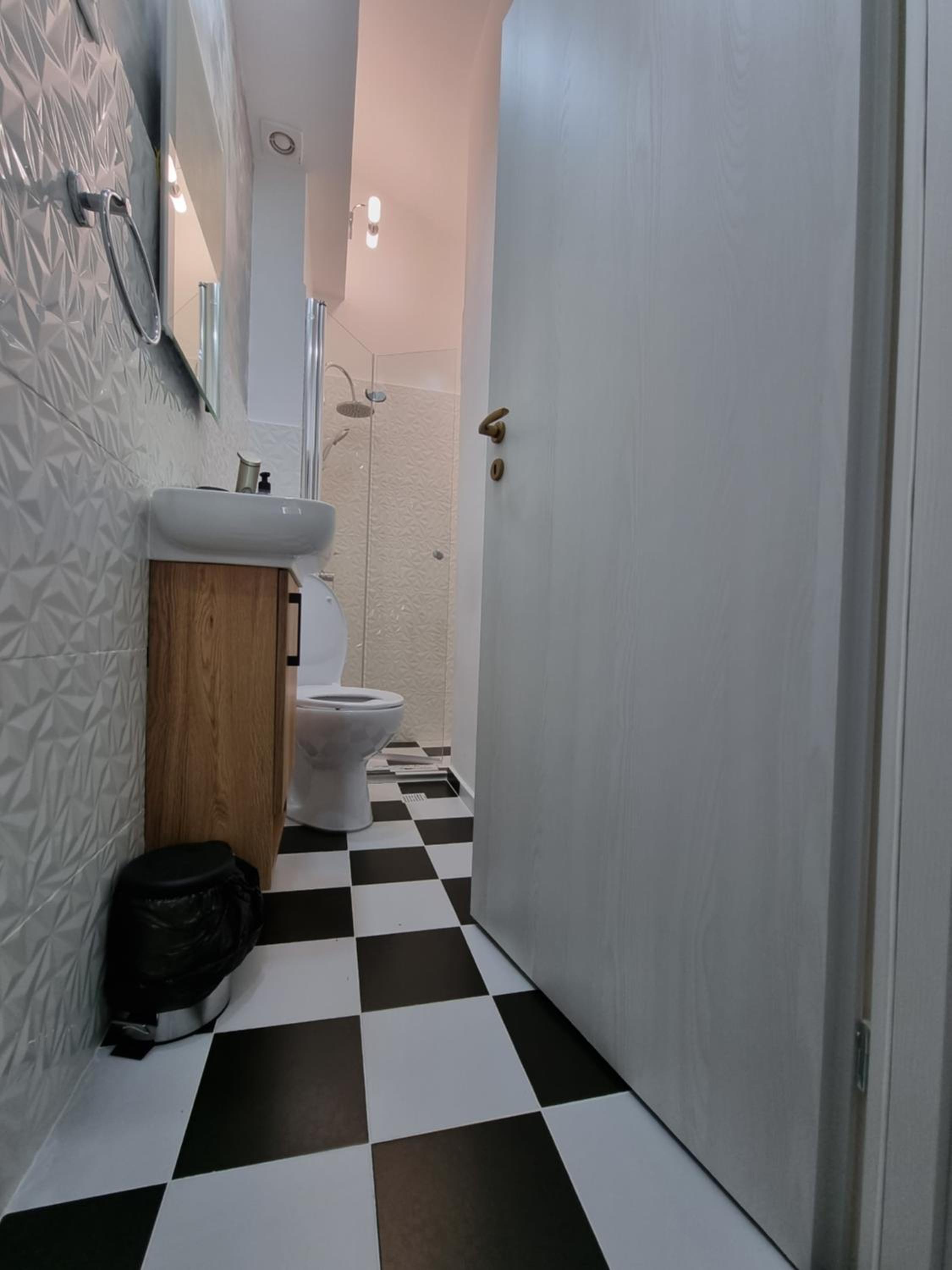 Double Room - Photo 3