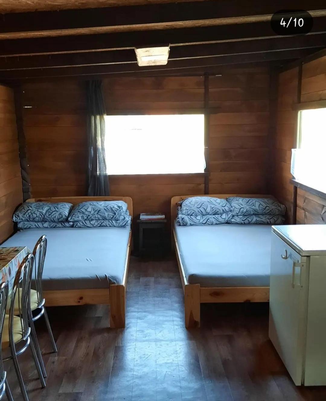 One-Bedroom House photo 1