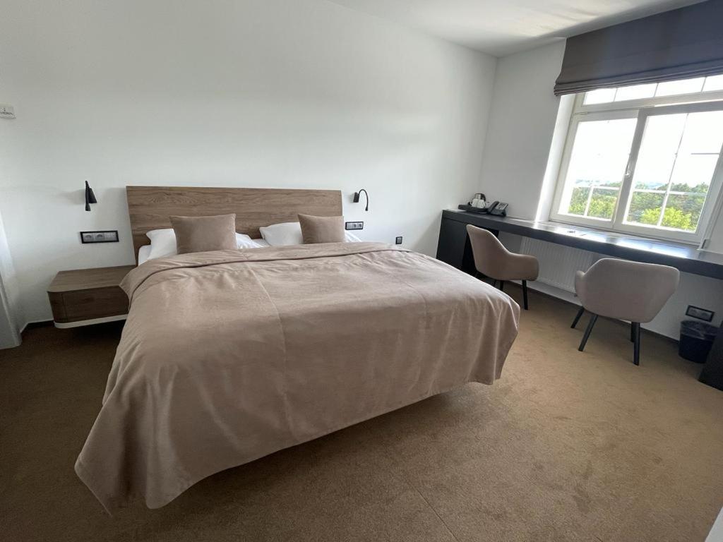 Comfort Double Room - Gravel