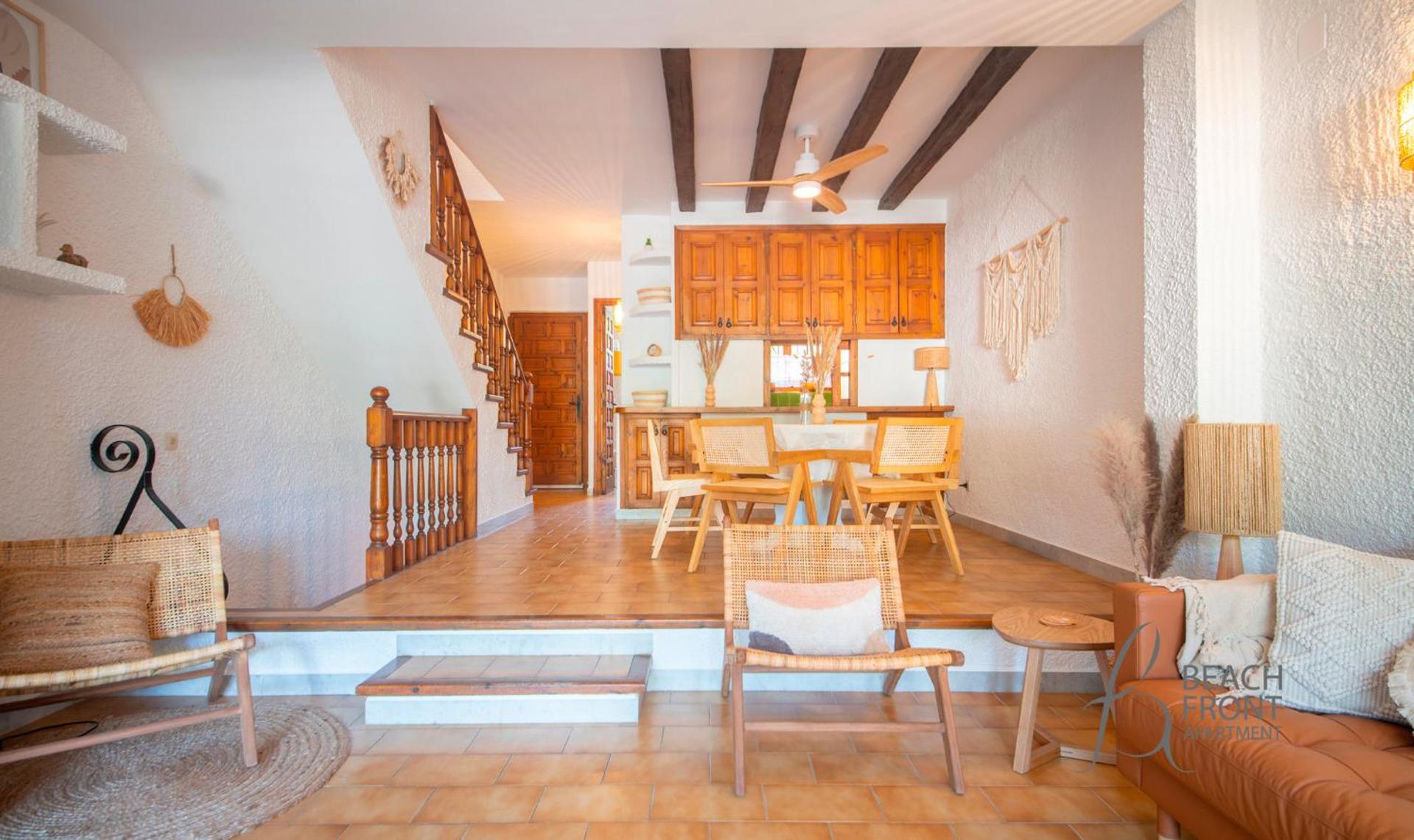 Casa adosada de tres habitaciones