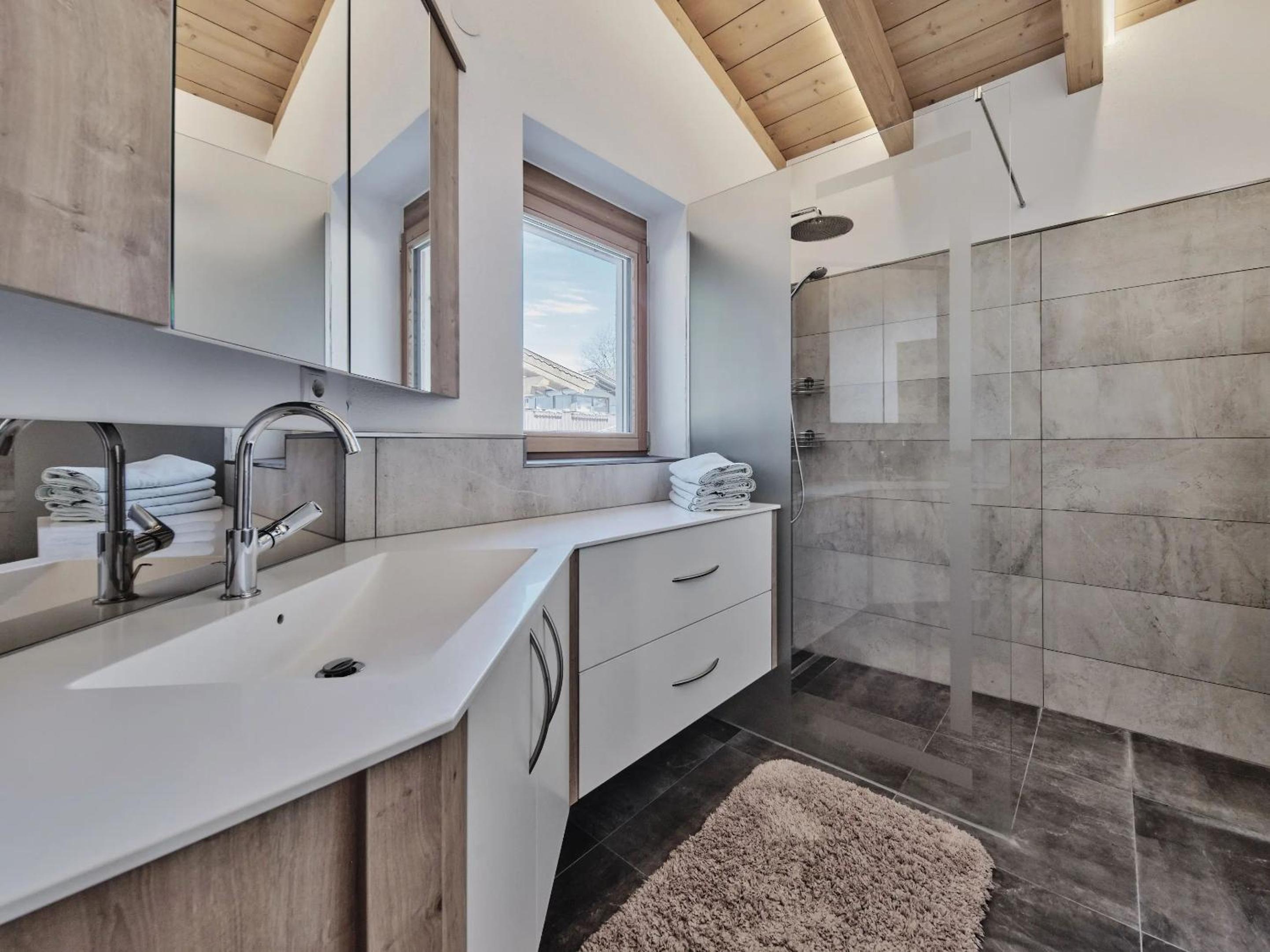 Two-Bedroom House photo 3