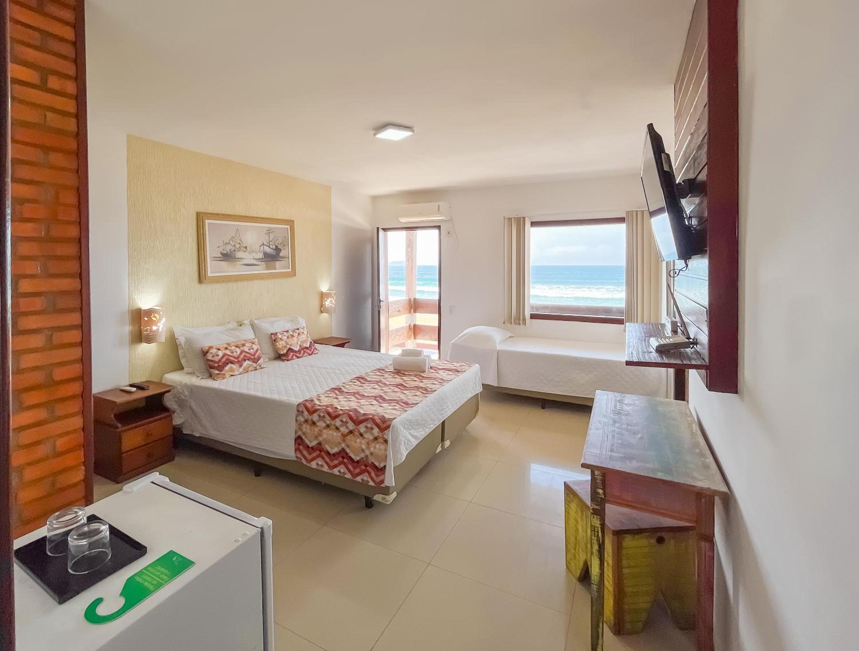 Family Room with Sea View