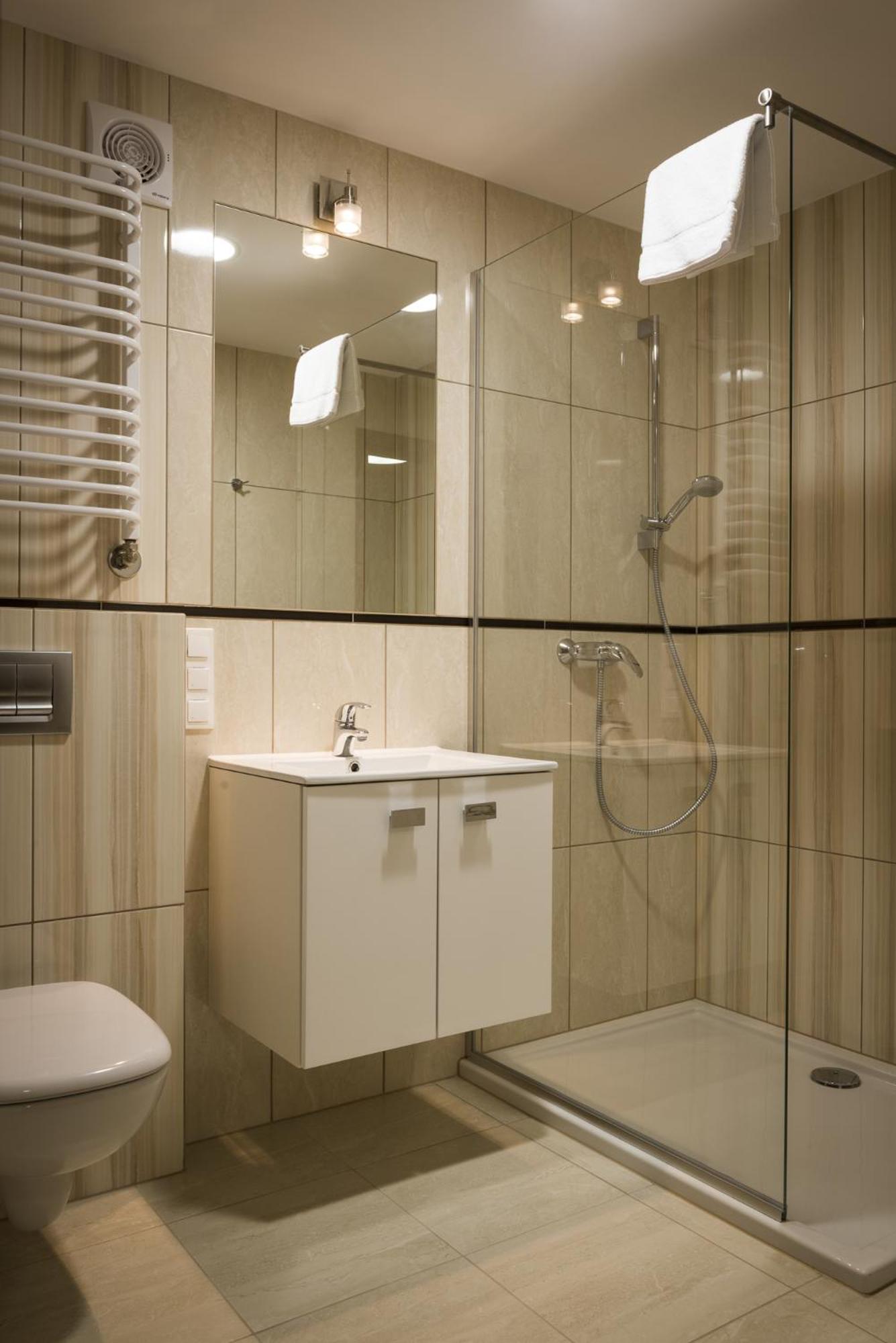 Superior Quadruple Room - Photo 5