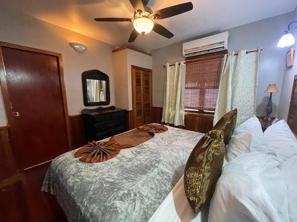 One-Bedroom Suite photo 3