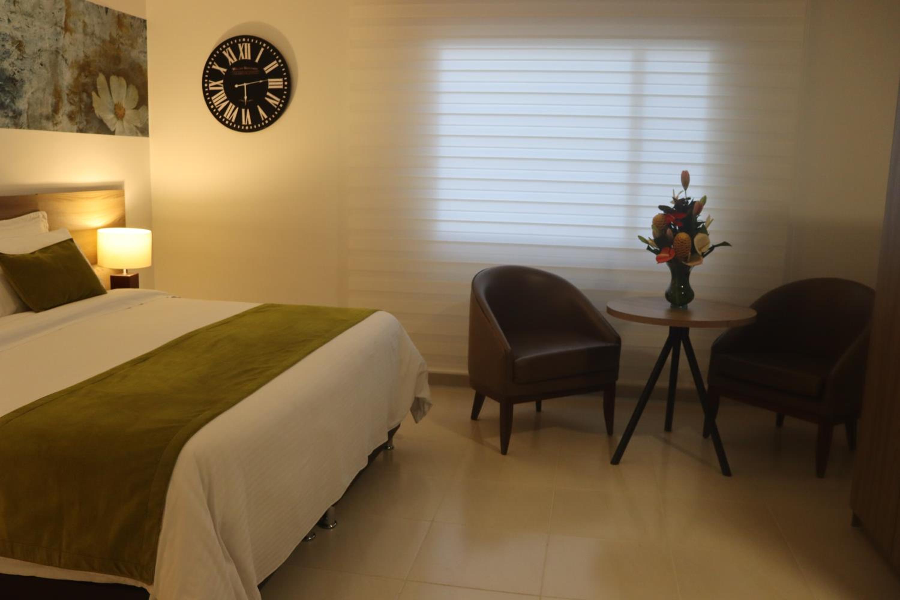 Superior King Room photo 3
