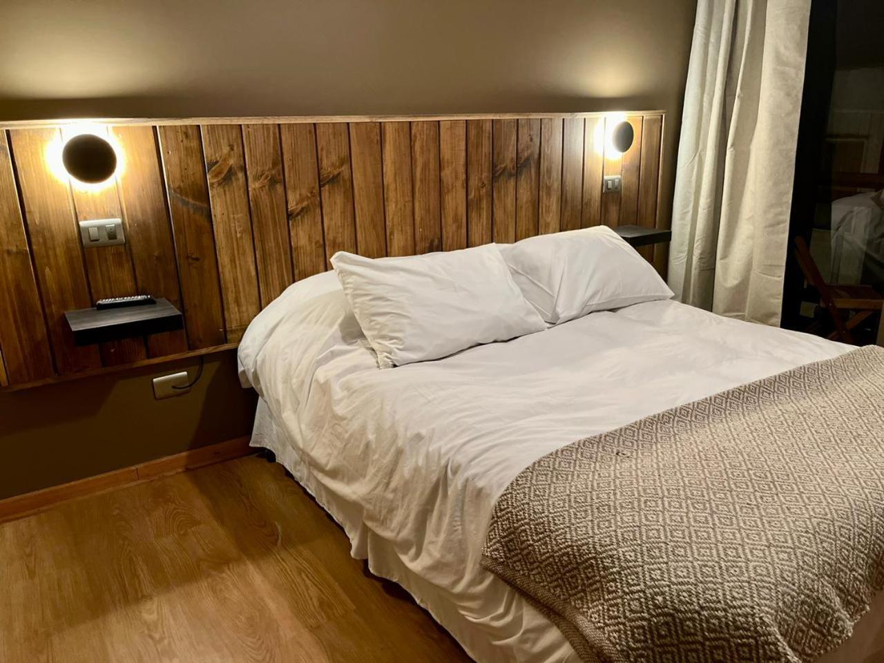 Suite with Partial Sea View (2 Adults) photo 1