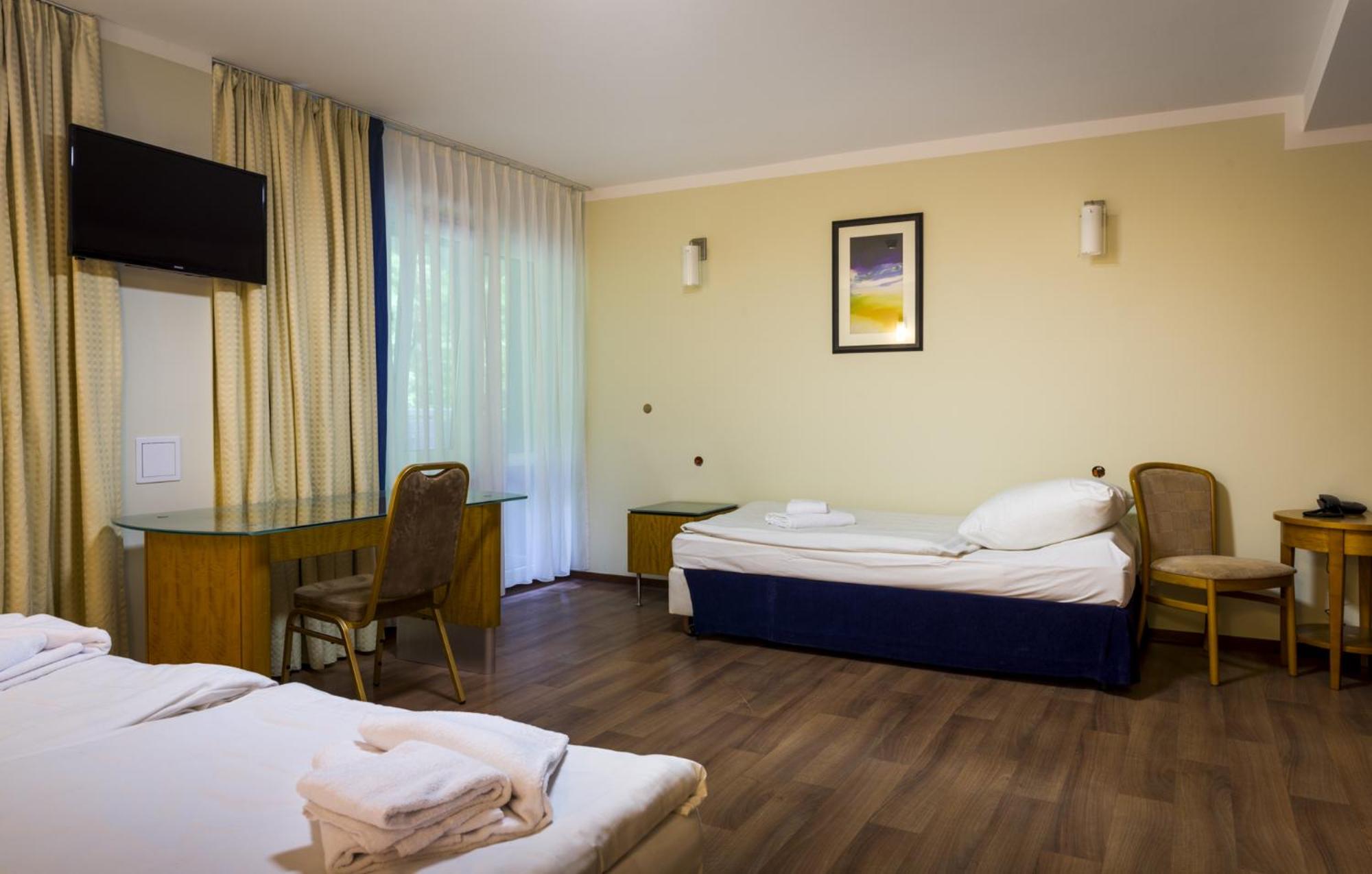 Superior Triple Room - Photo 1
