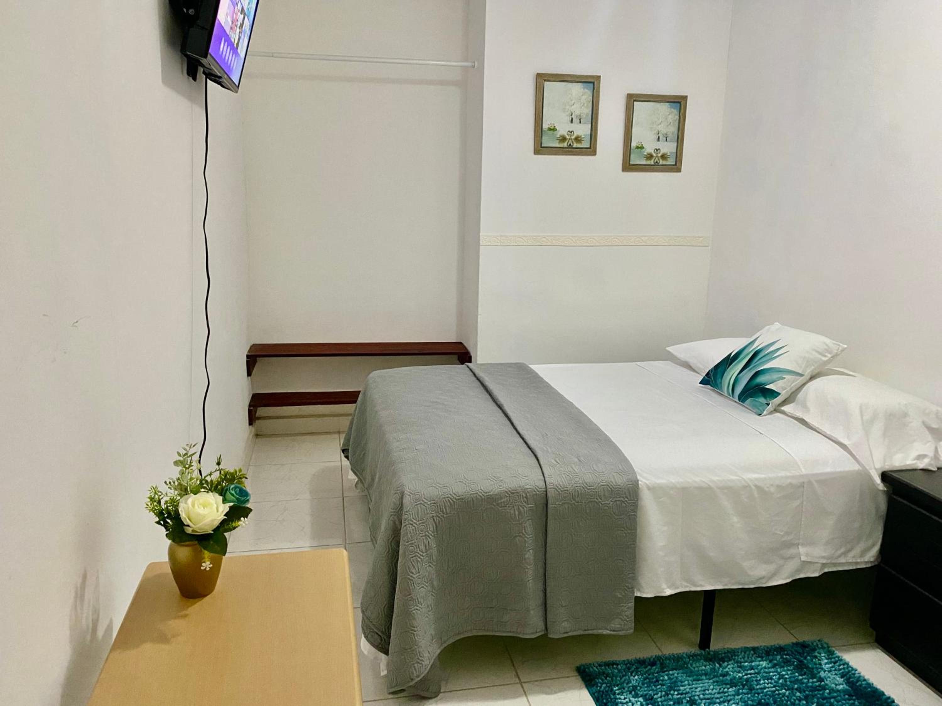 Double Room with Private Bathroom photo 3