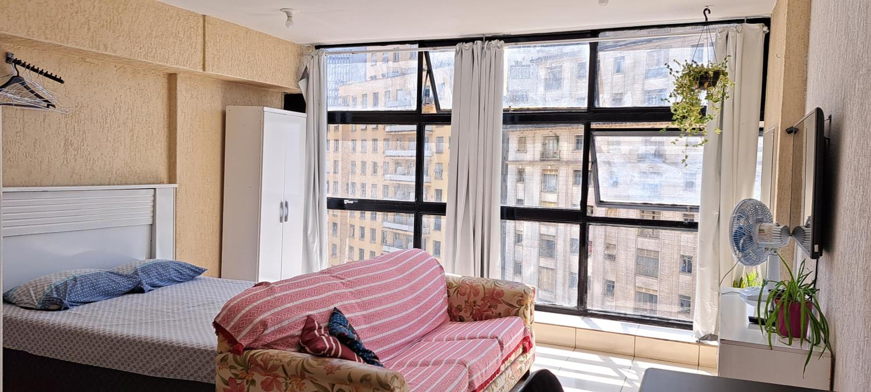 Apartment - Photo 1