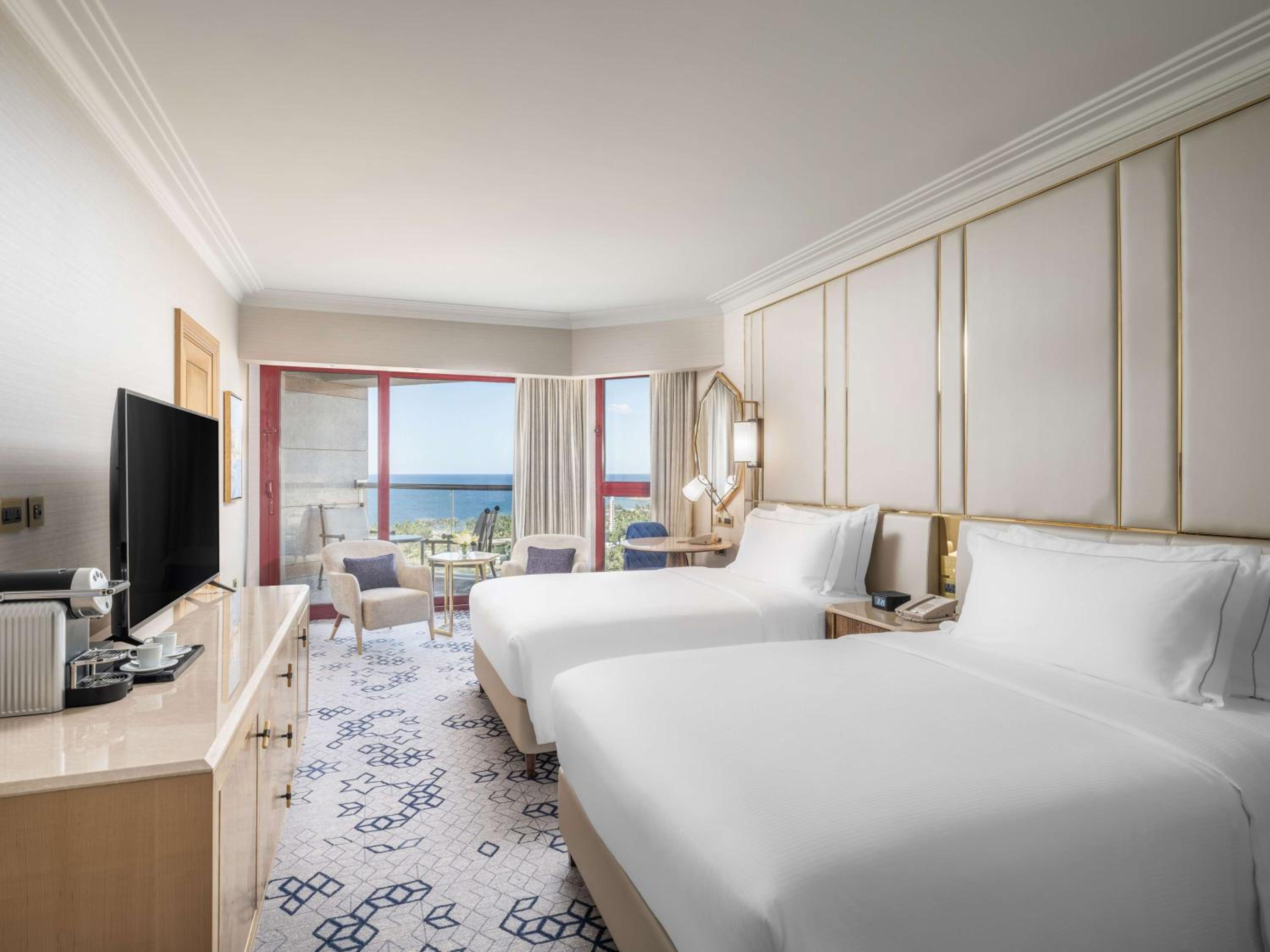 Premium Twin Room with Partial Sea View - Photo 1