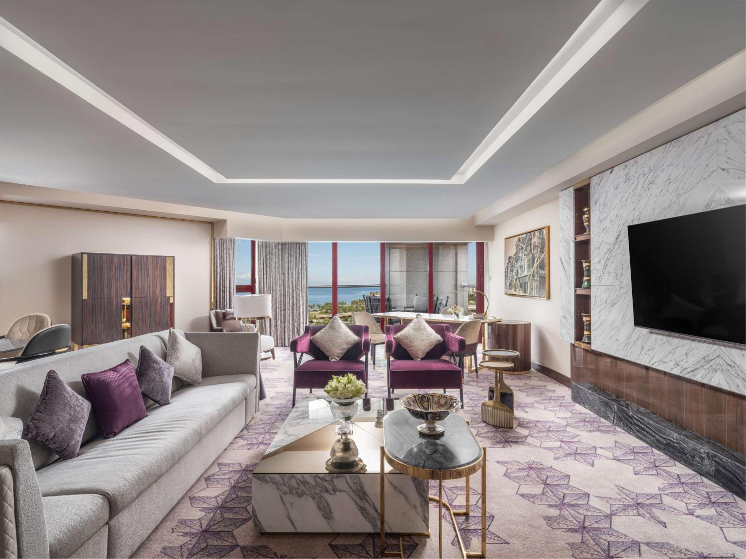 Presidential Suite with Sea View thumbnail 6