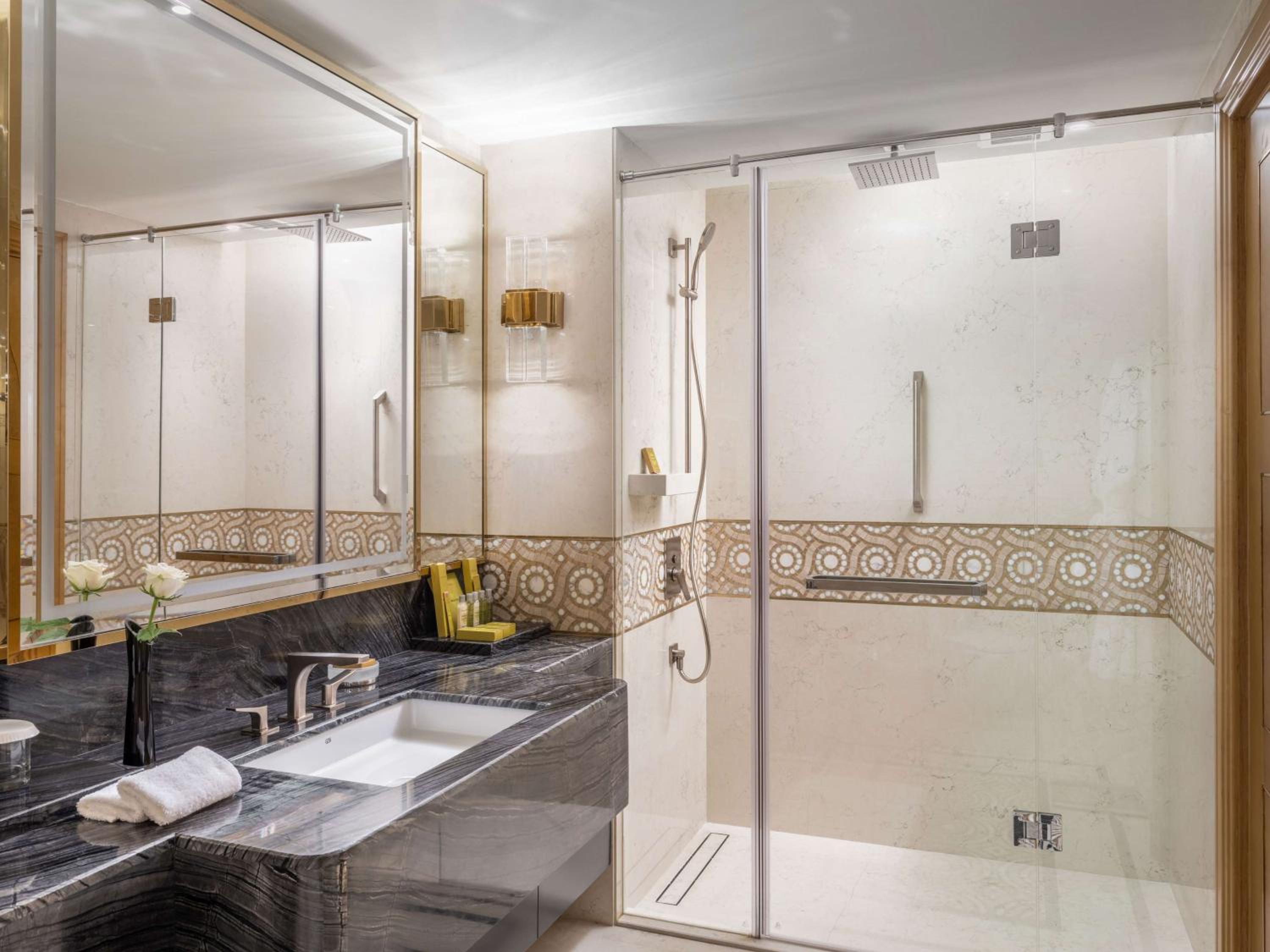 Presidential Suite with Sea View