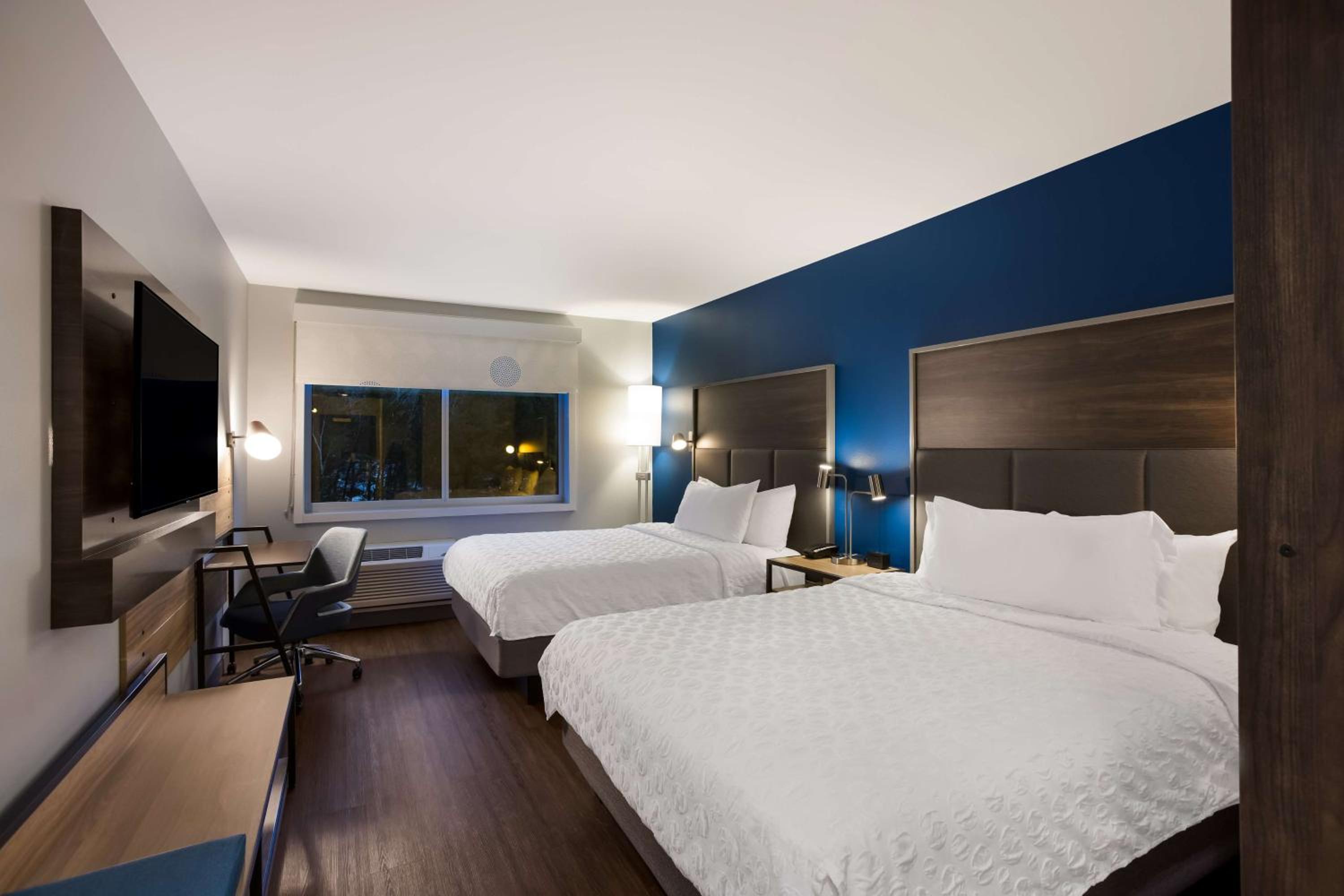 Queen Room with Two Queen Beds and Walk-In Shower - Photo 1