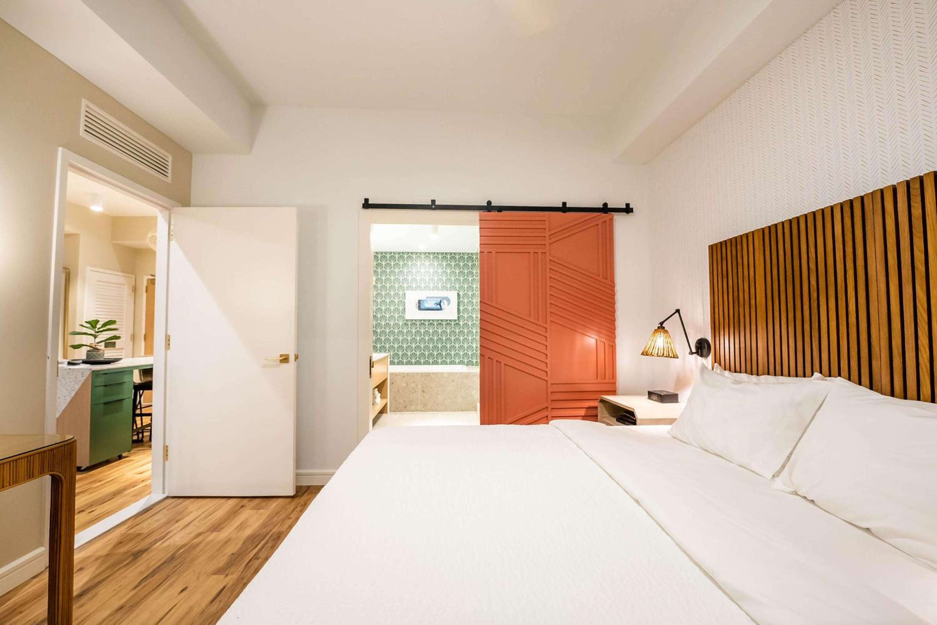 Available room