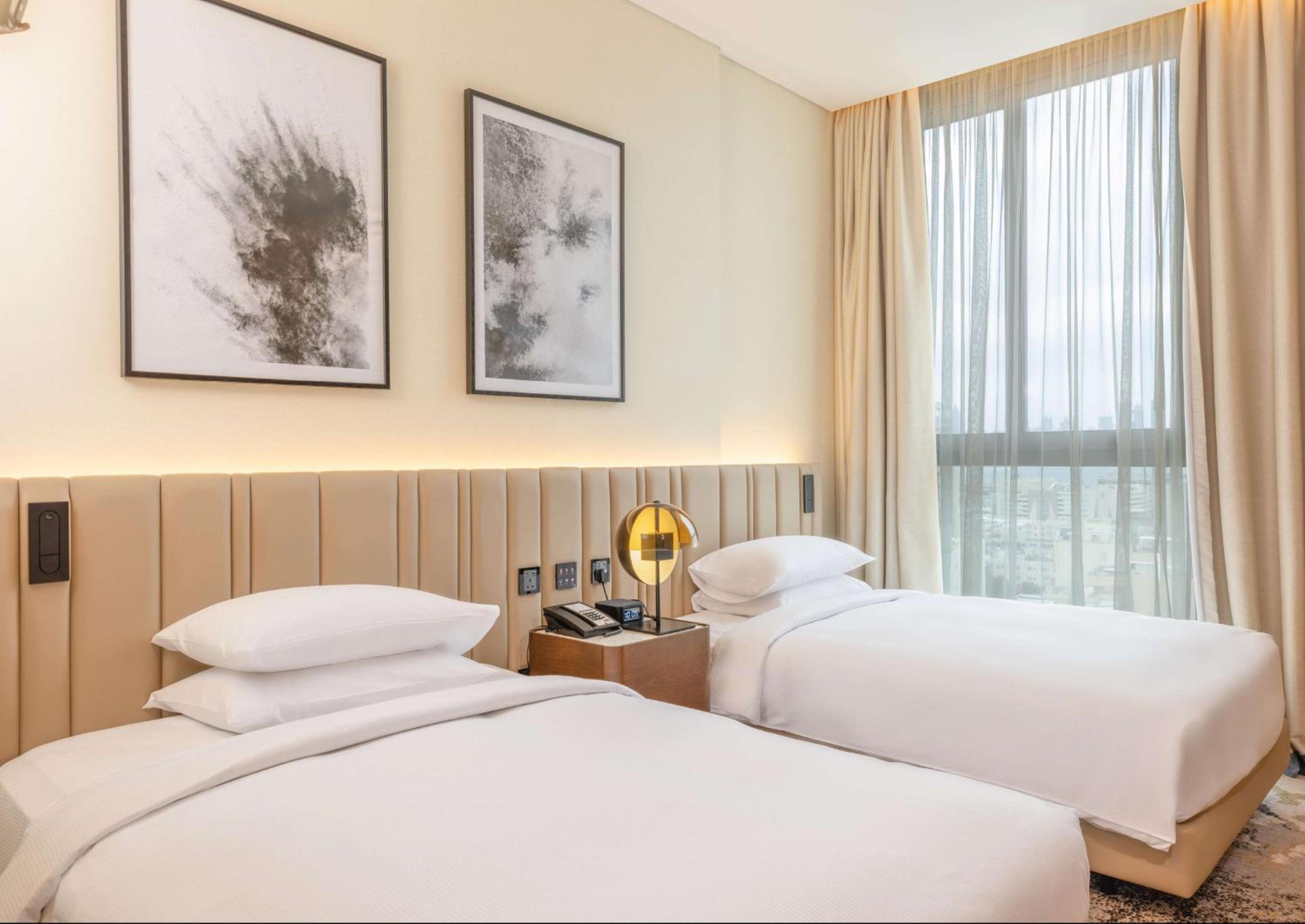 One Bedroom Suite with Two Double Beds - Non Smoking - Photo 3