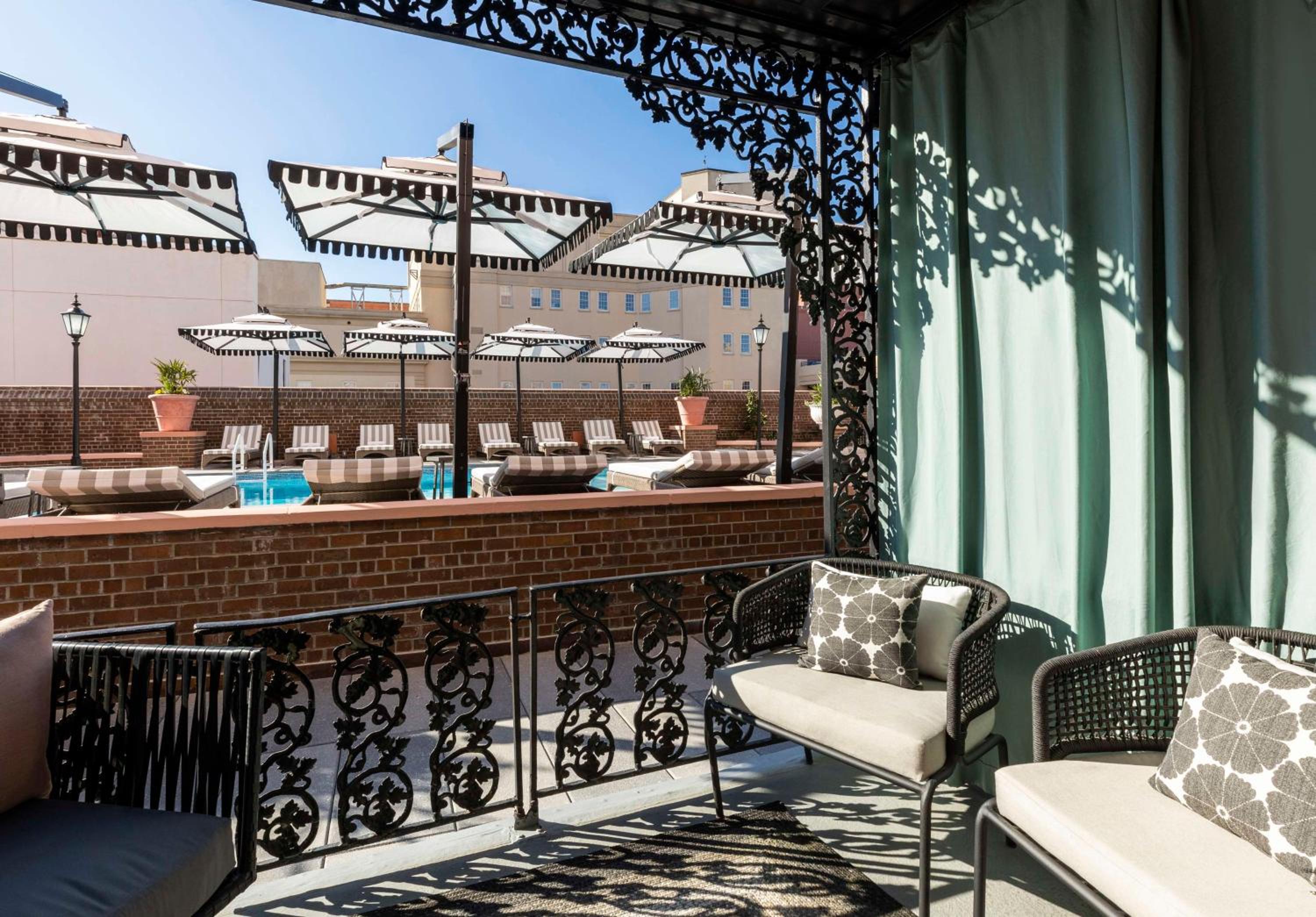 King Cabana with Pool View - Photo 4