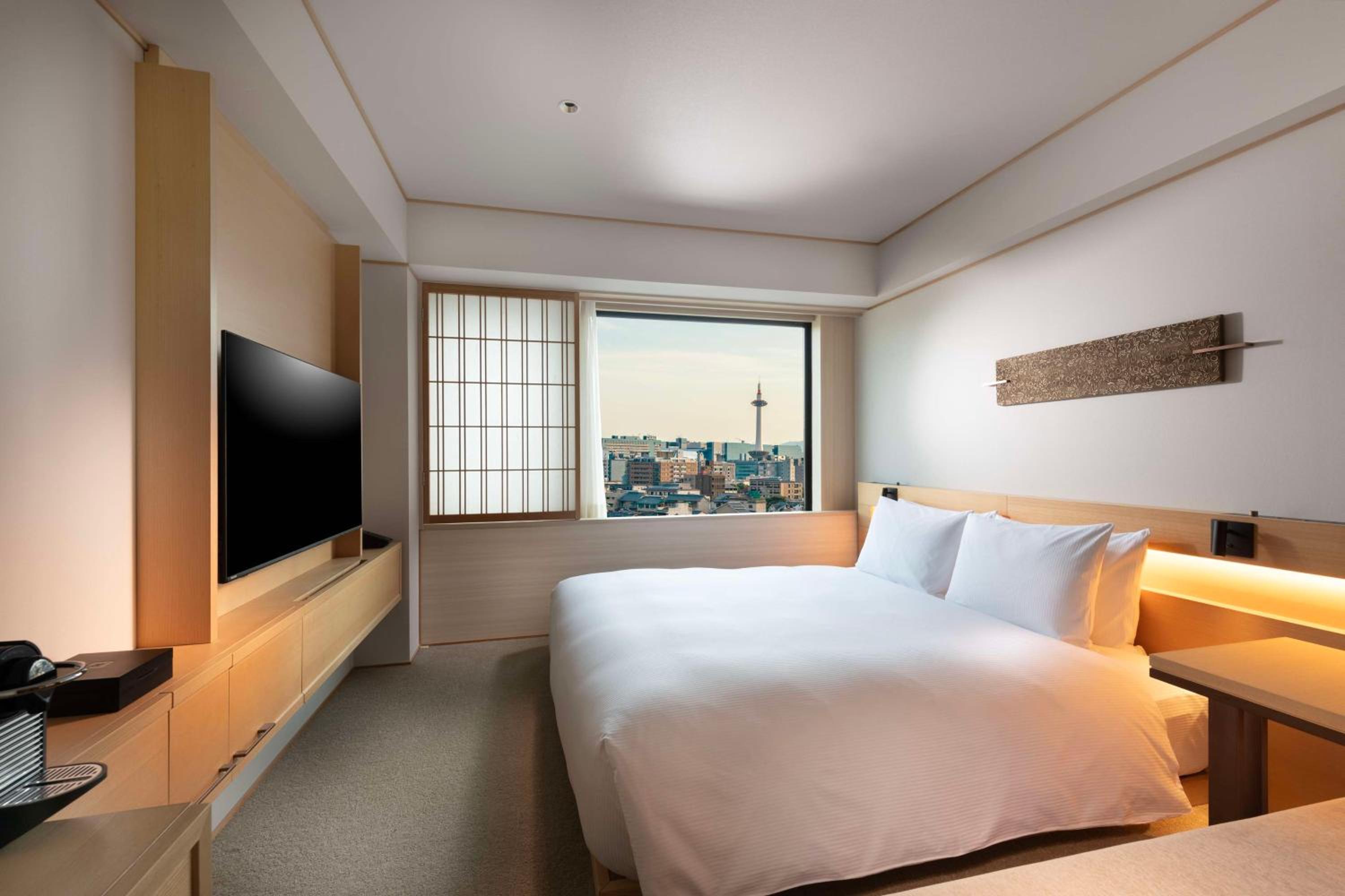 King Guest Room photo 1