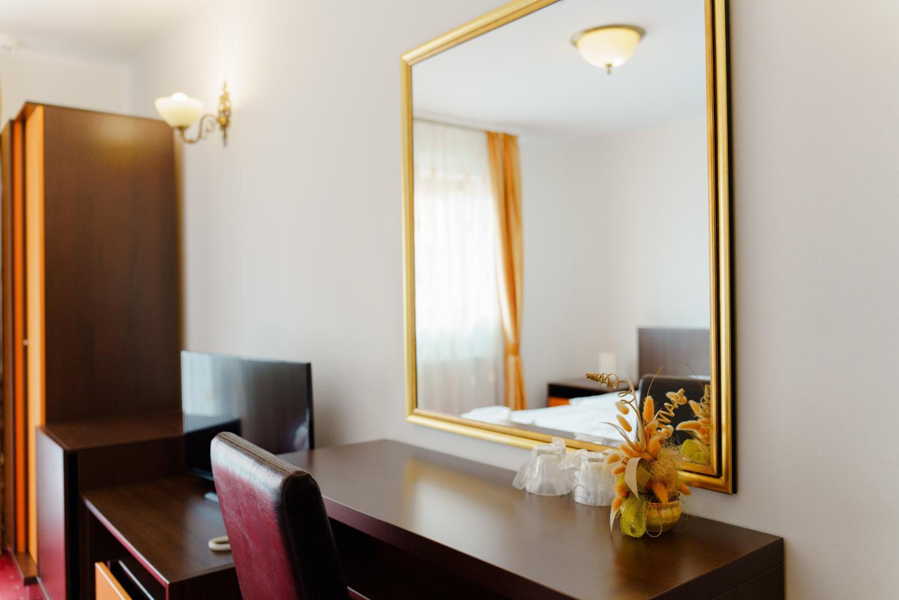 Superior Double Room - Photo 34
