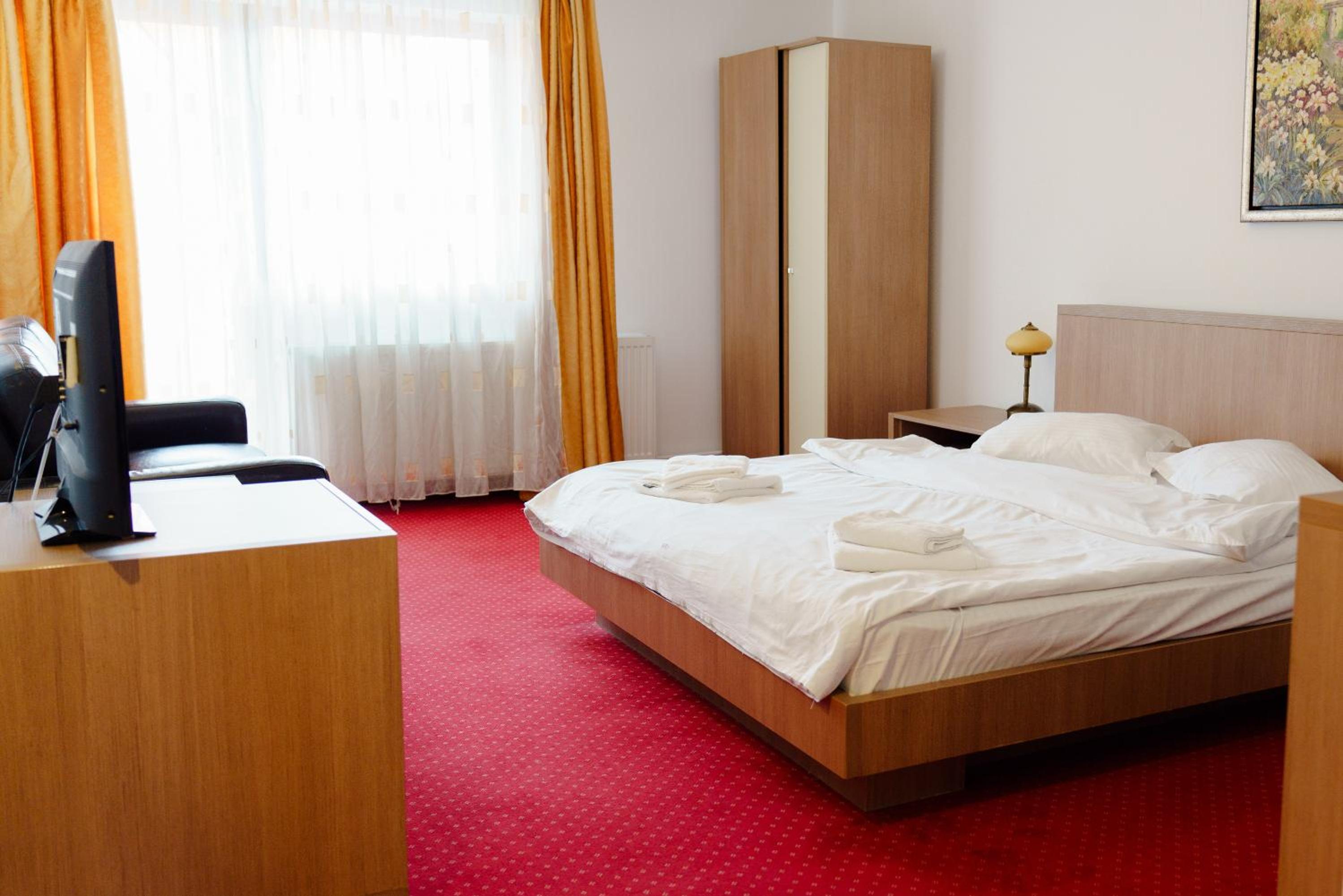Superior Double Room - Photo 3