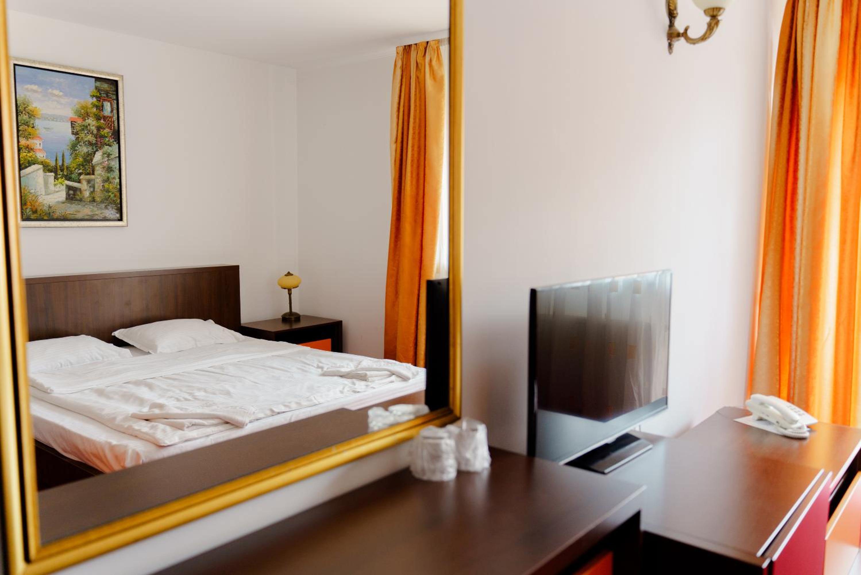 Superior Double Room - Photo 8