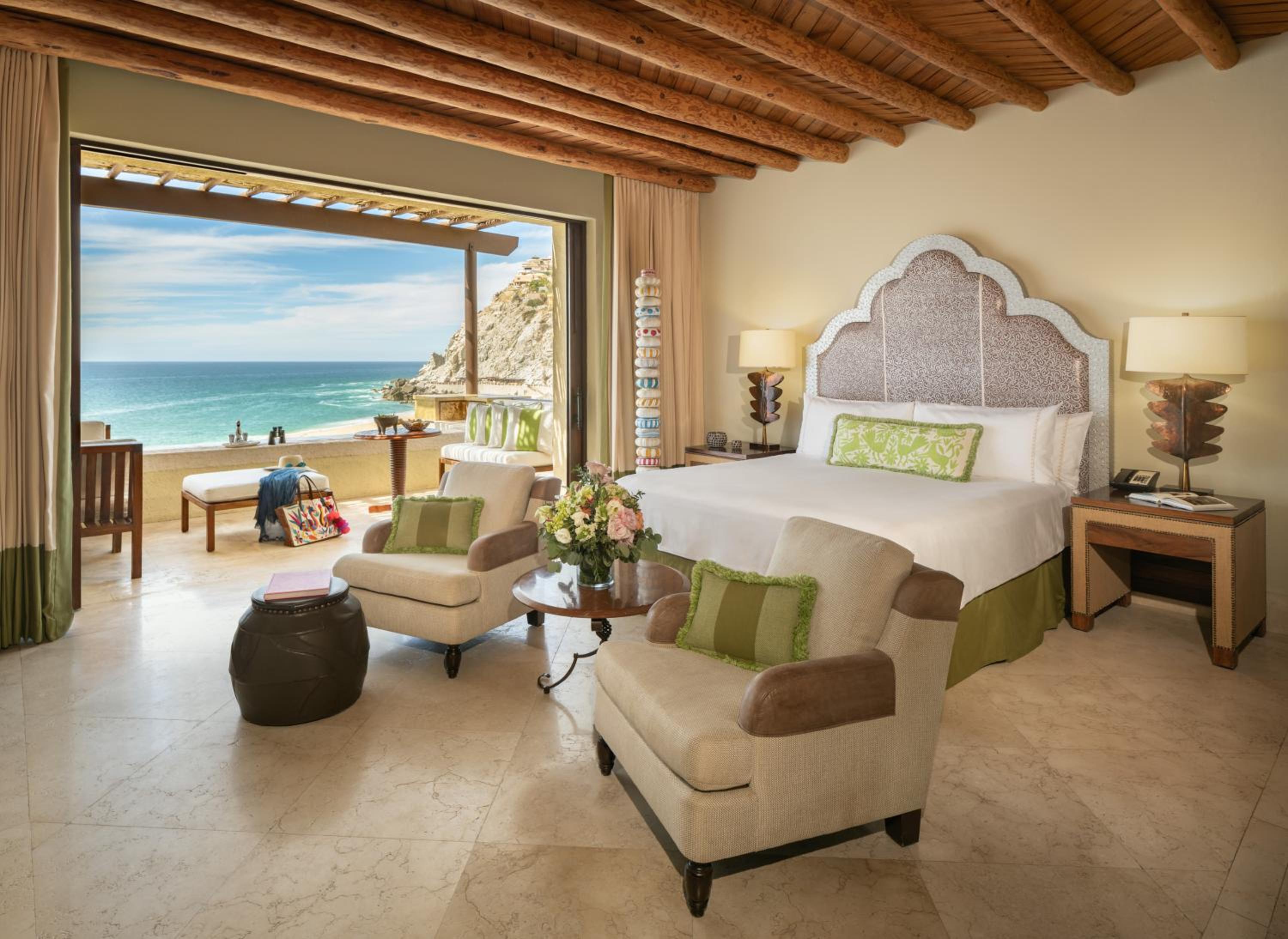 Habitación King con piscina privada y vista al mar